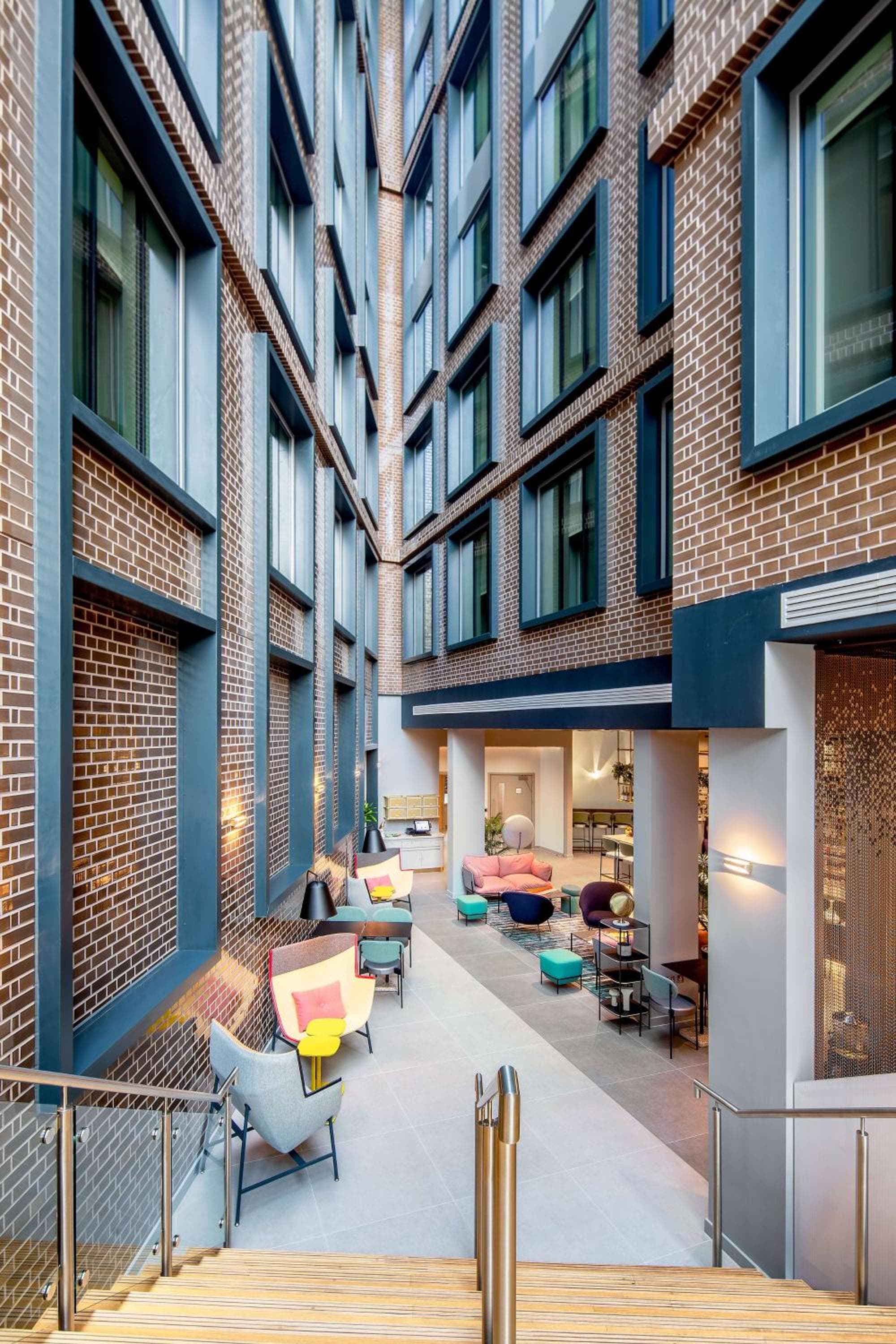 YOTEL Ciudad de Londres — 21