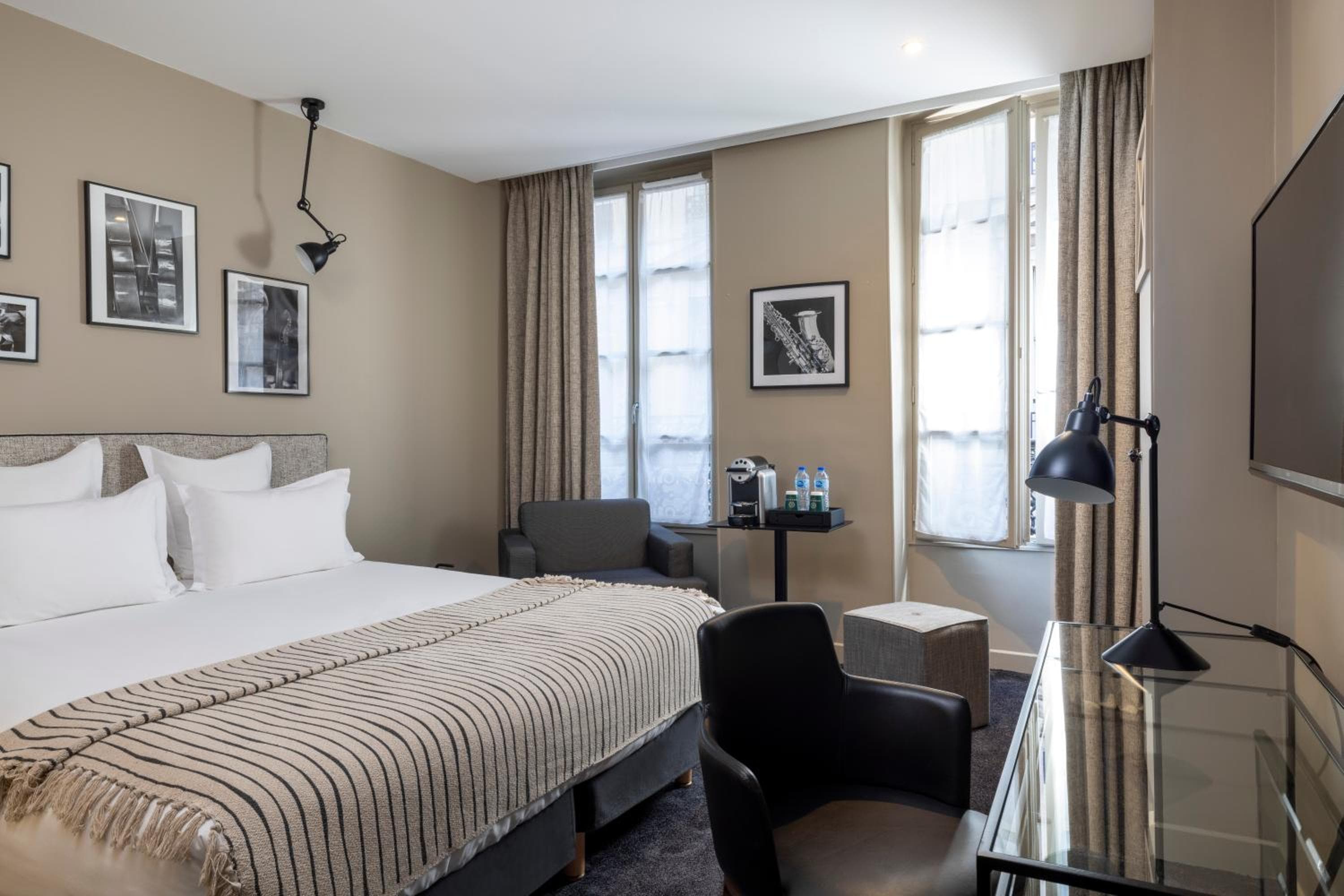 Hôtel Hélios Opéra — 16