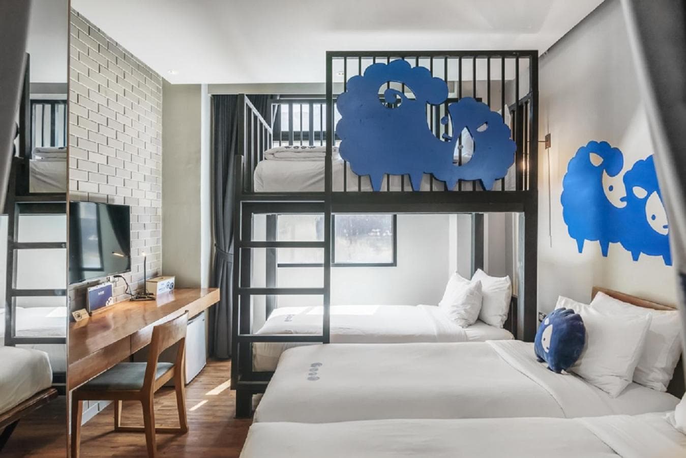Kokotel Bangkok Surawong — 19
