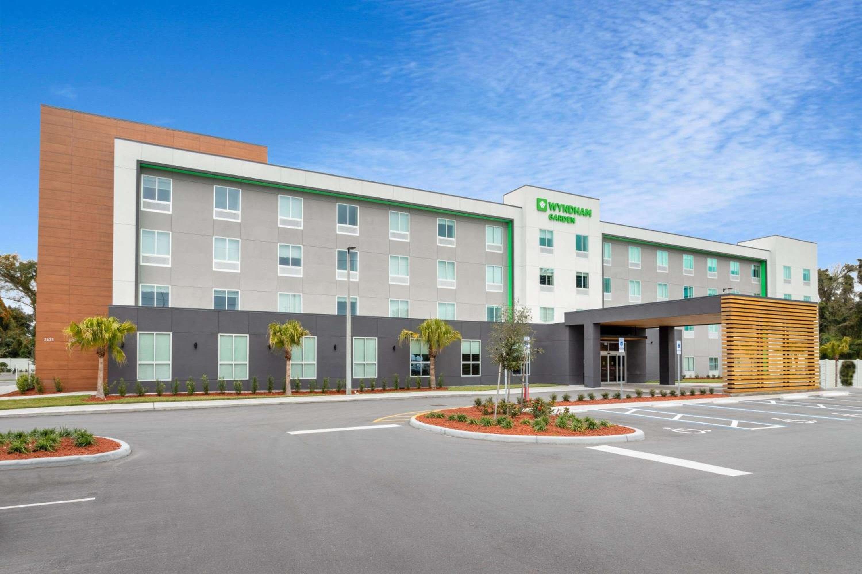 Wyndham Garden Orlando Airport - Kostenloser Flughafen-Shuttle — 1