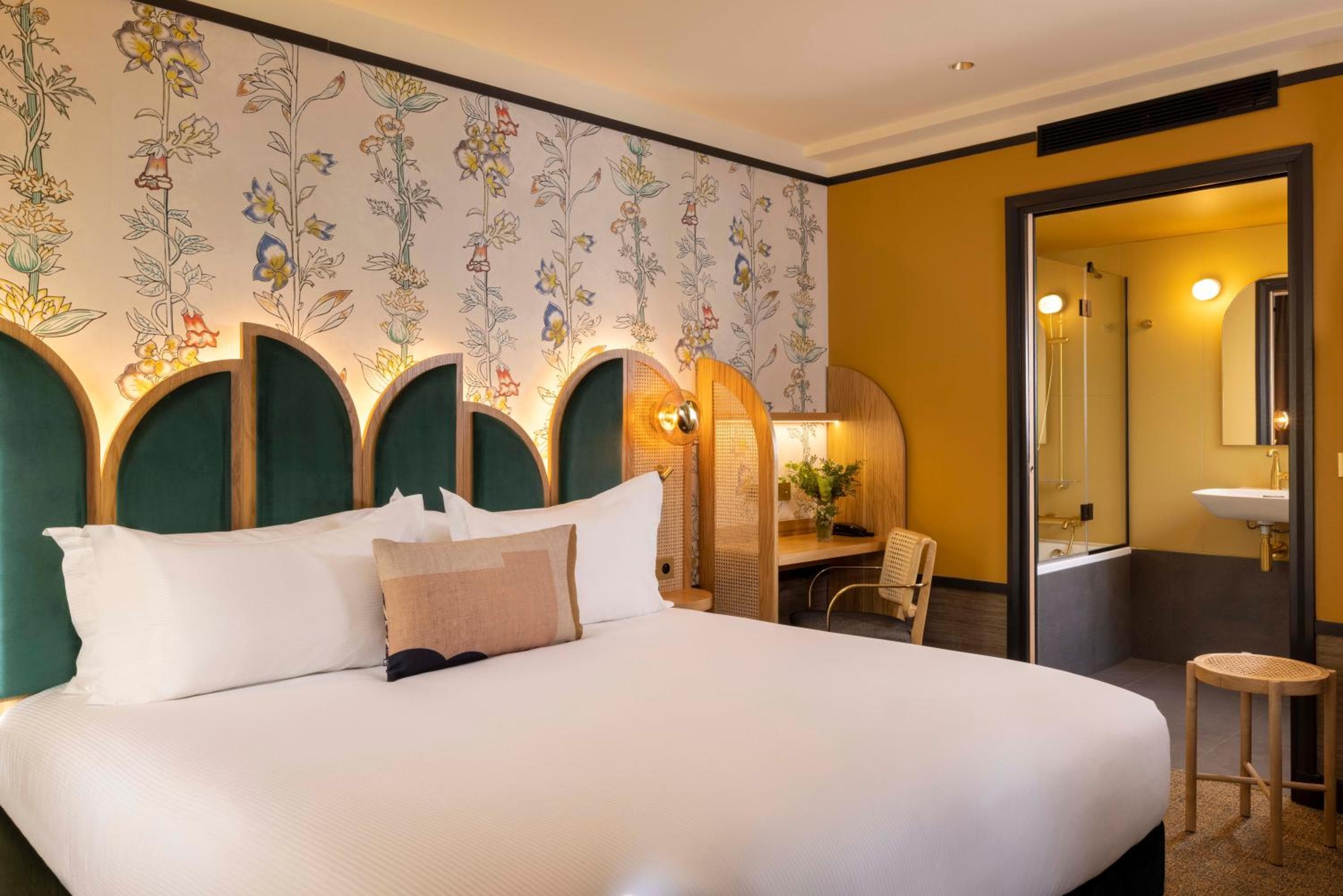 Hotel Jardin de Cluny — 11