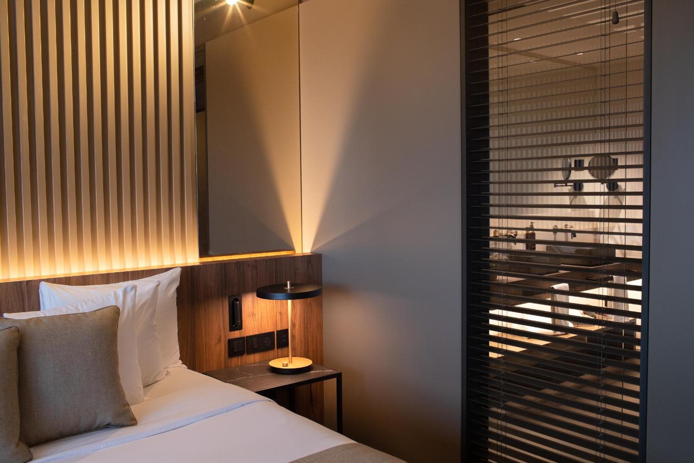 BAH Barcelona Airport Hotel — 11