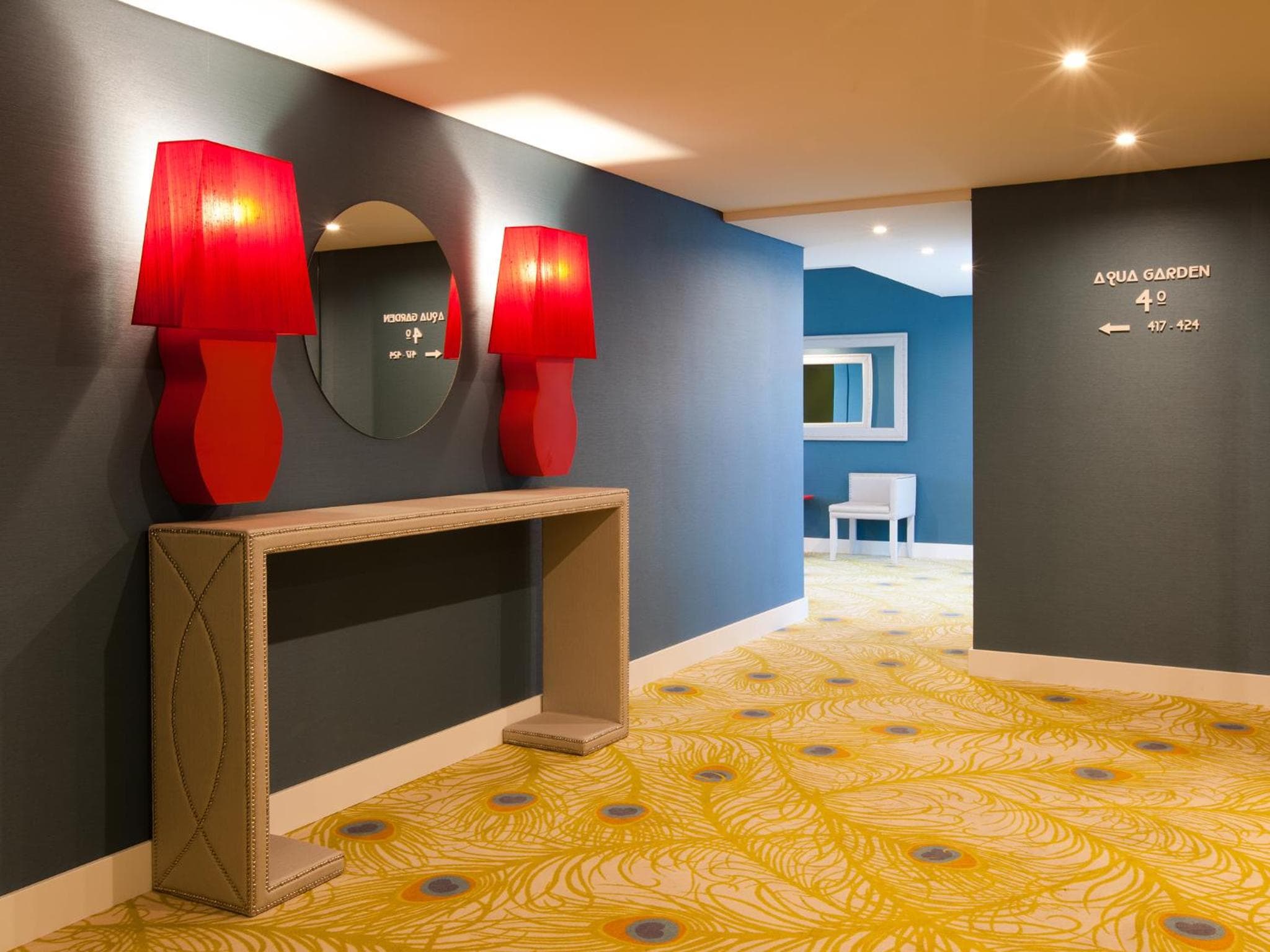 Lutecia Smart Design Hotel — 12