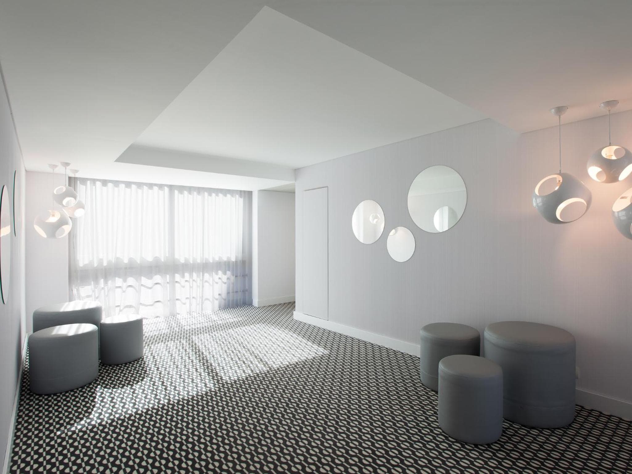 Lutecia Smart Design Hotel — 18