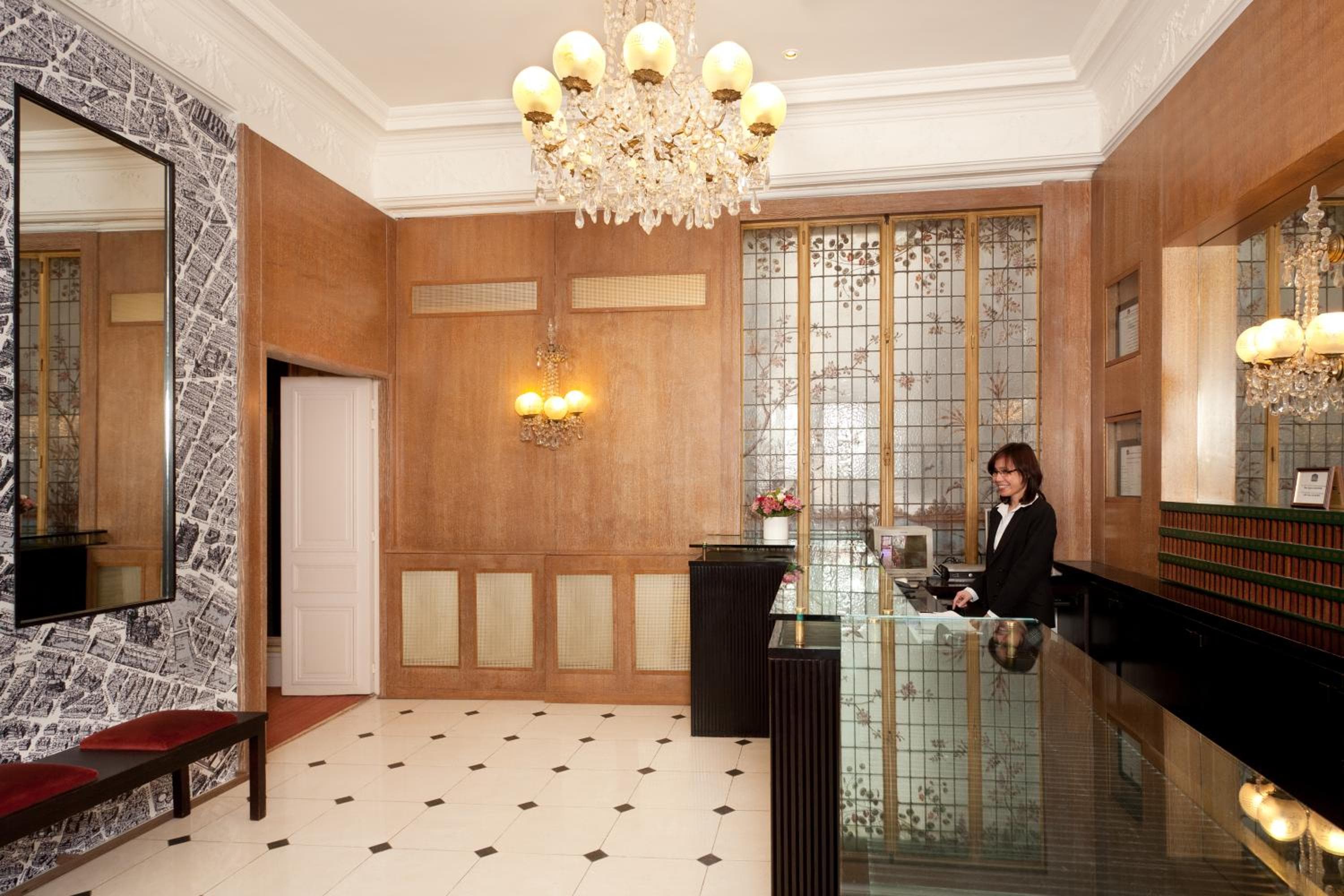 Best Western Ronceray Opéra — 10