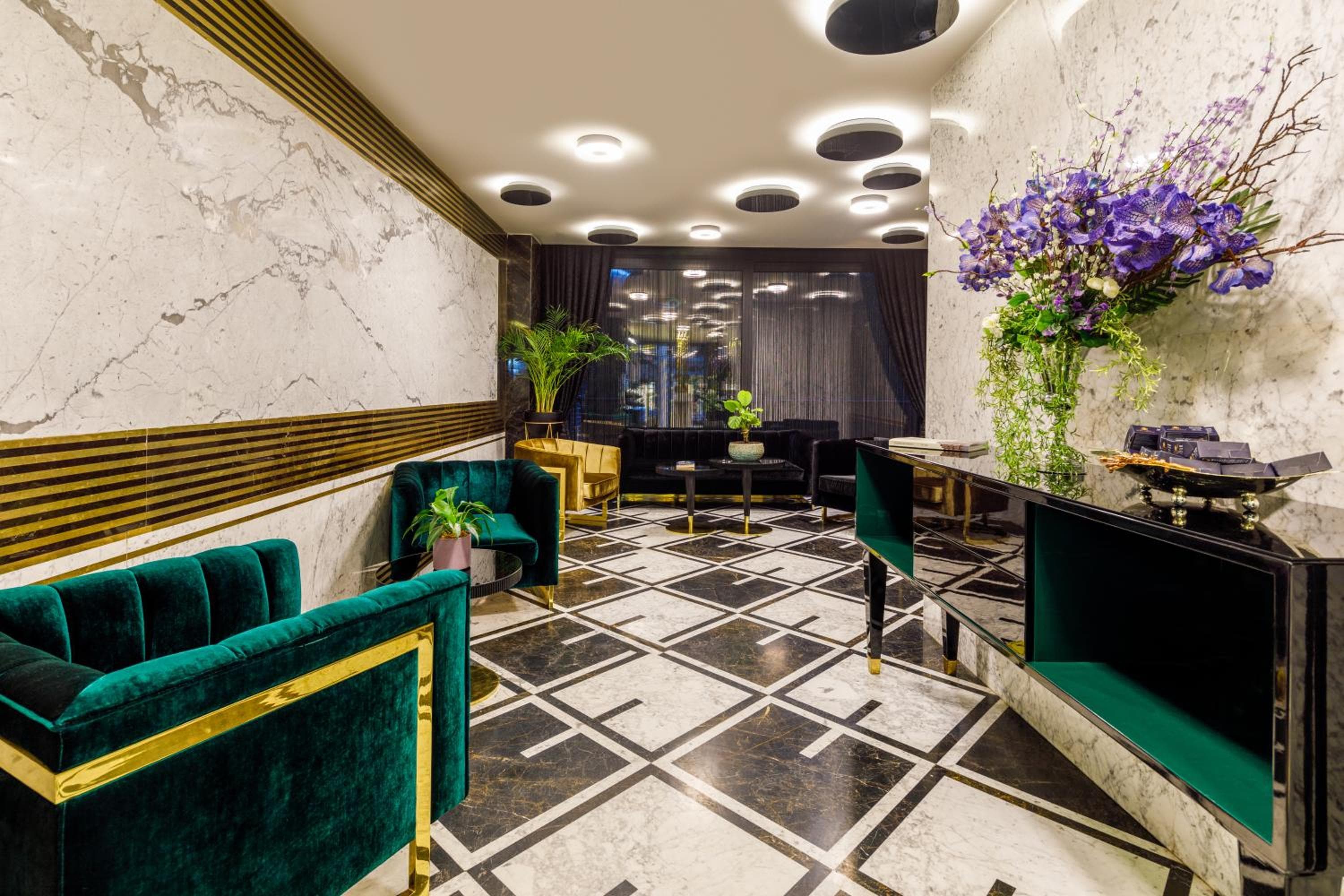 Euro Hotel de Diseño — 30
