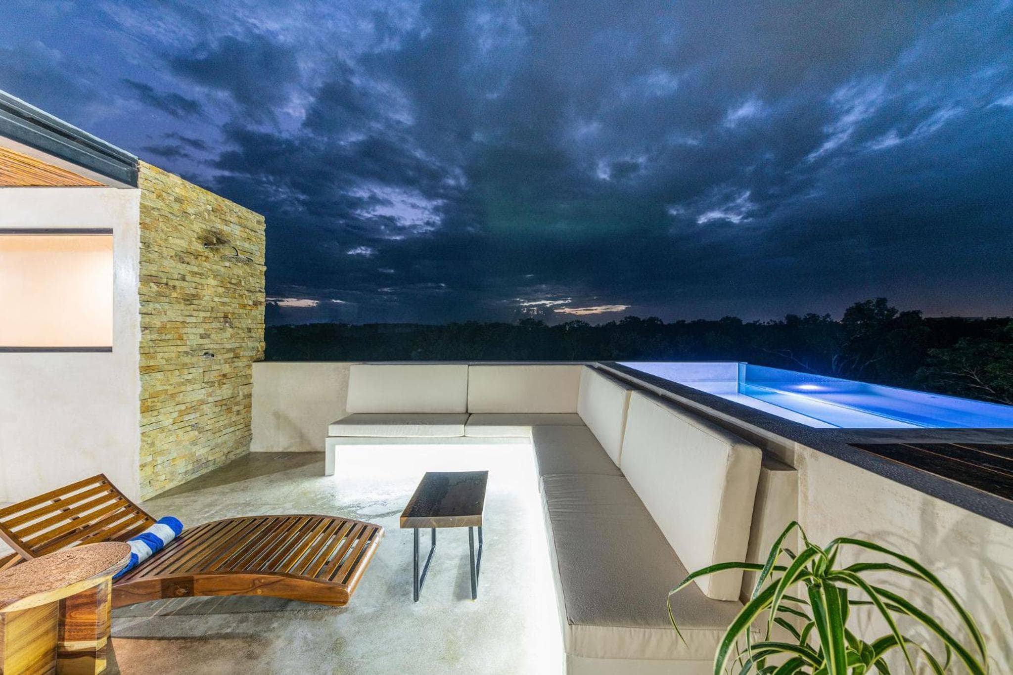 Irie Tulum — 3