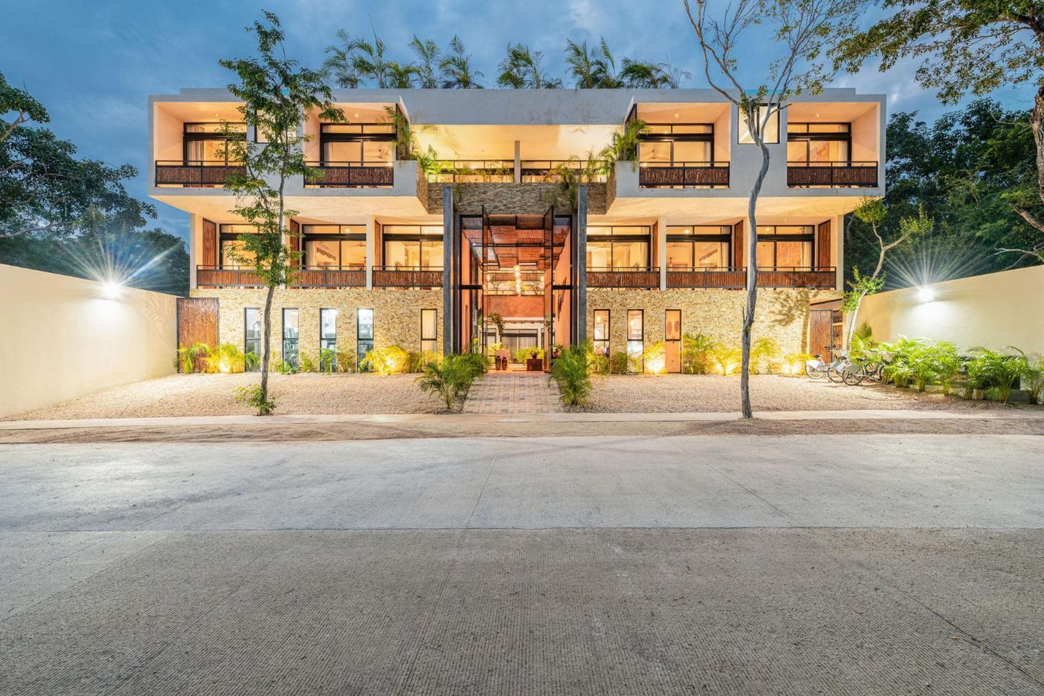 Irie Tulum — 1