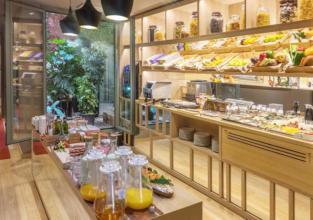Hotel Ámbito Barcelona — 22