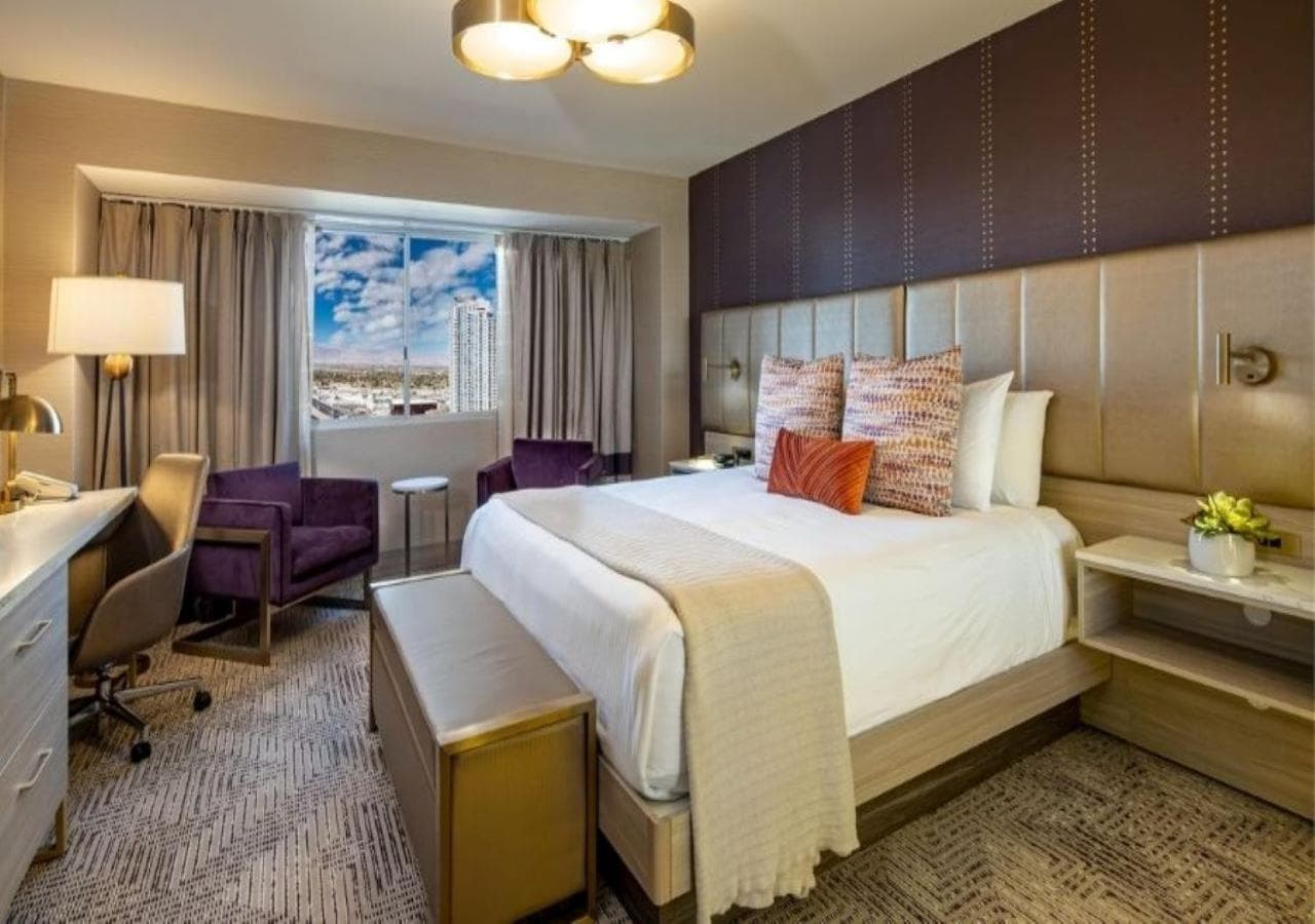 SAHARA Las Vegas — 9