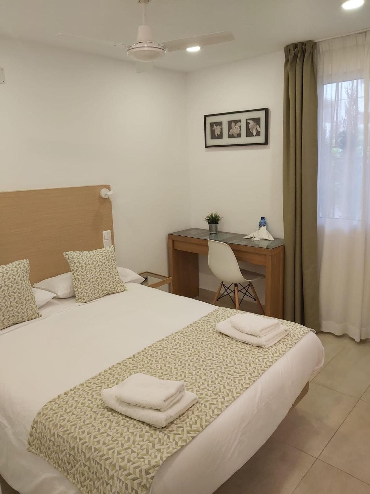 Hostal Bonany — 17