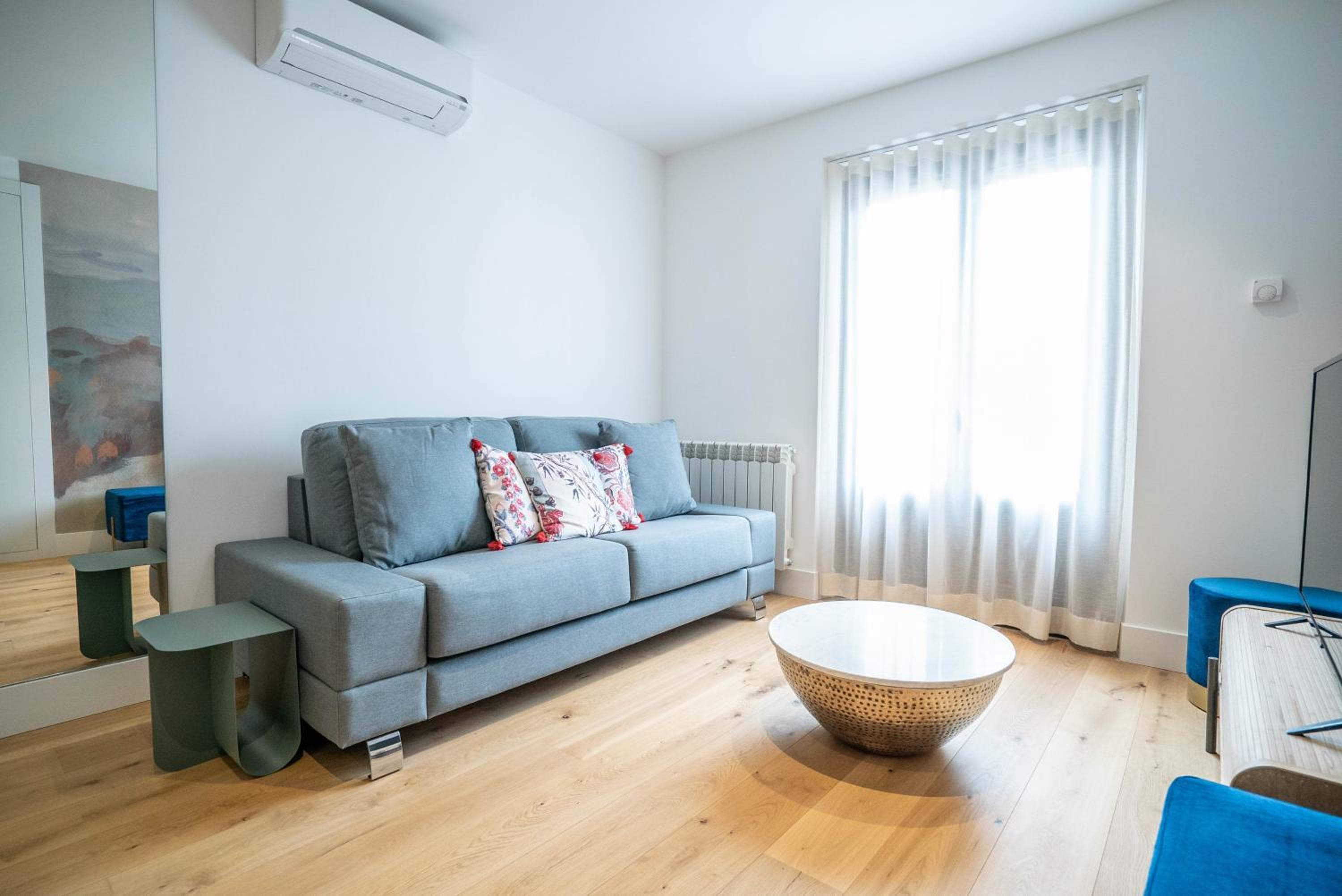Smartr Madrid Gran Via Apartments — 8