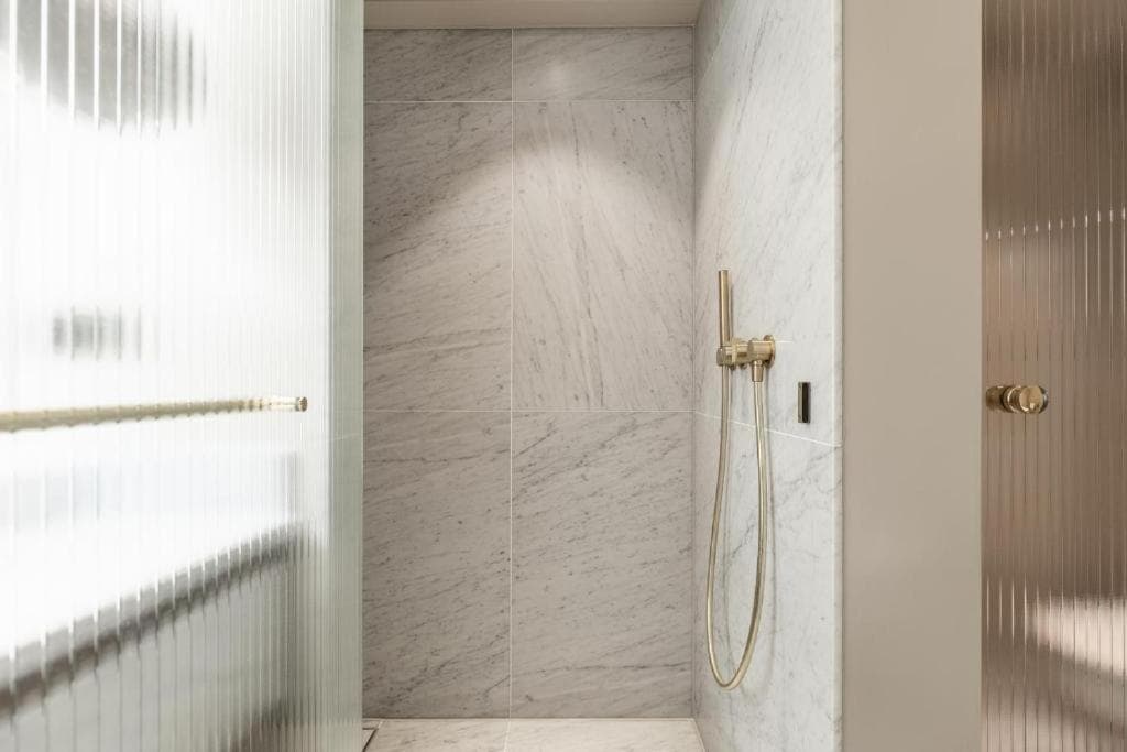 Albergo 717 — 27