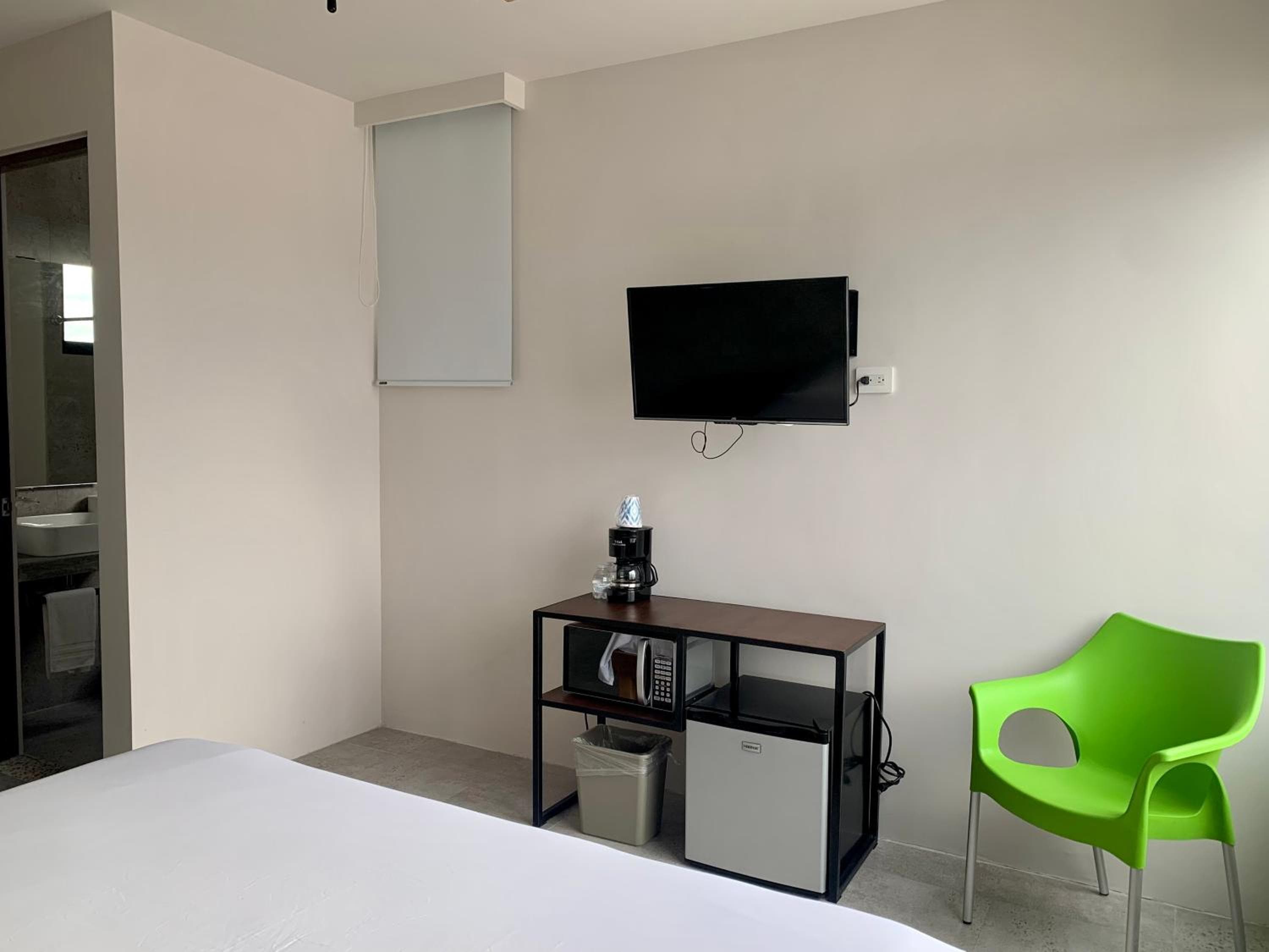 Las Palmas Studios — 14