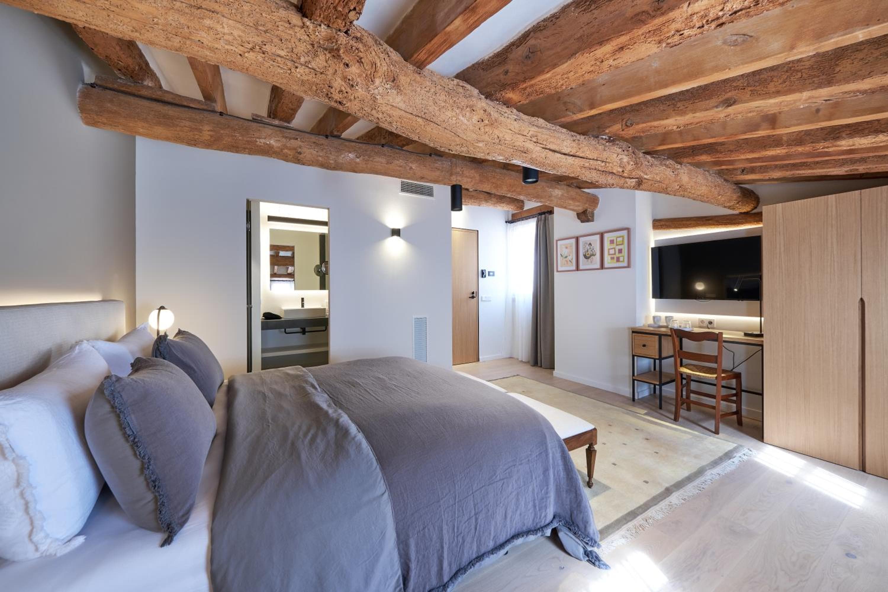 Hotel Can Cirera — 9