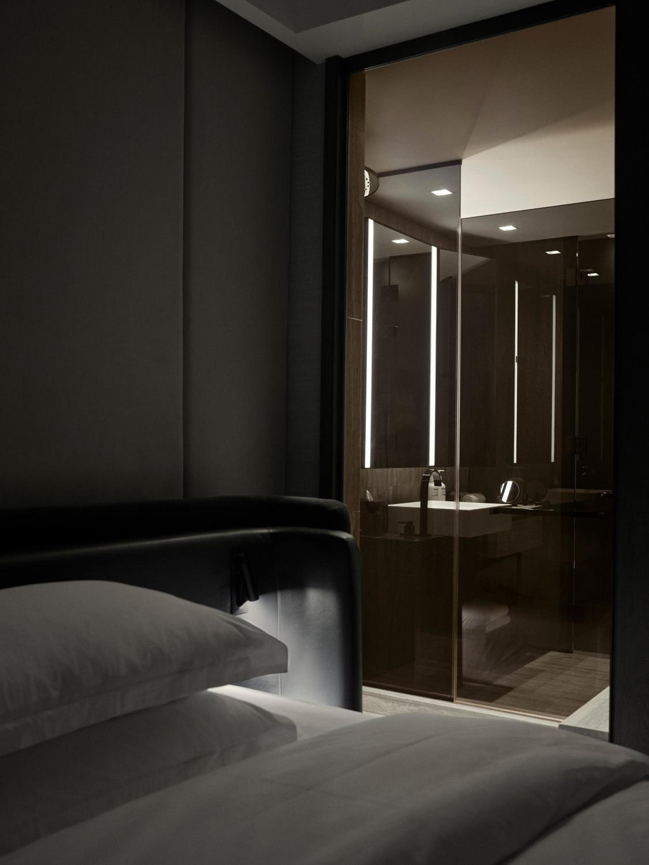 Equinox Hotel Hudson Yards New York City — 26