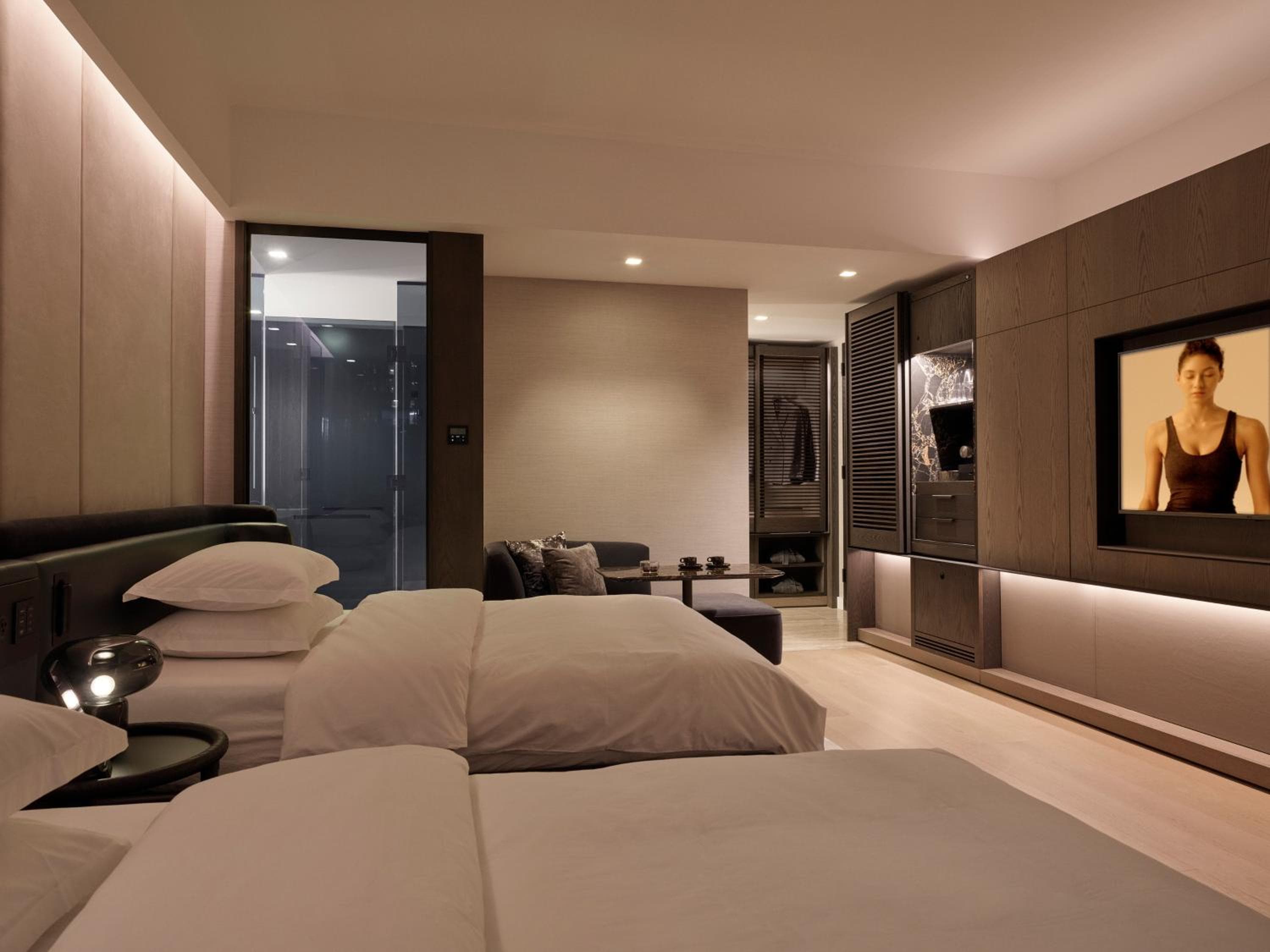 Equinox Hotel Hudson Yards New York City — 28