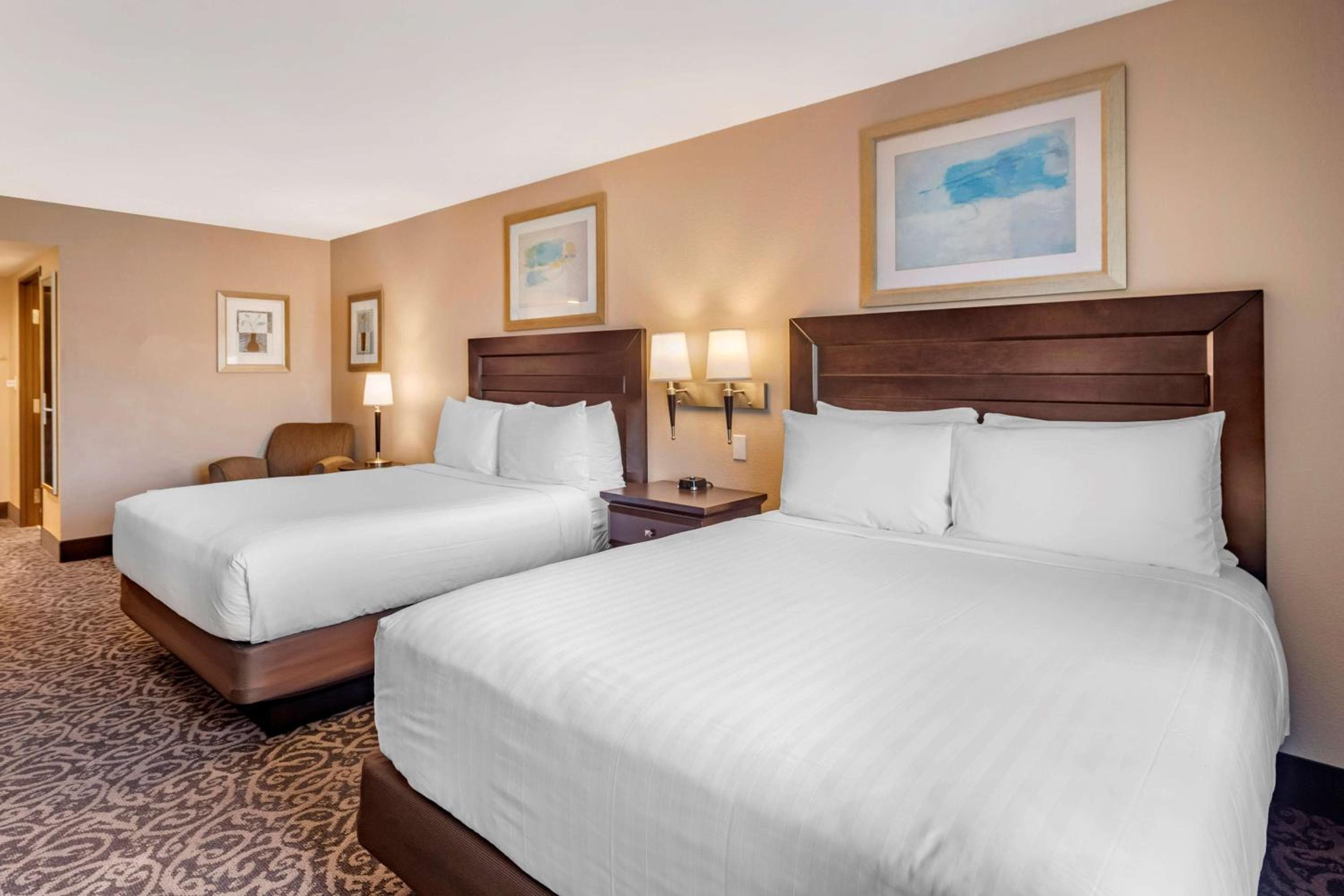 Best Western Plus Las Vegas South Henderson — 16