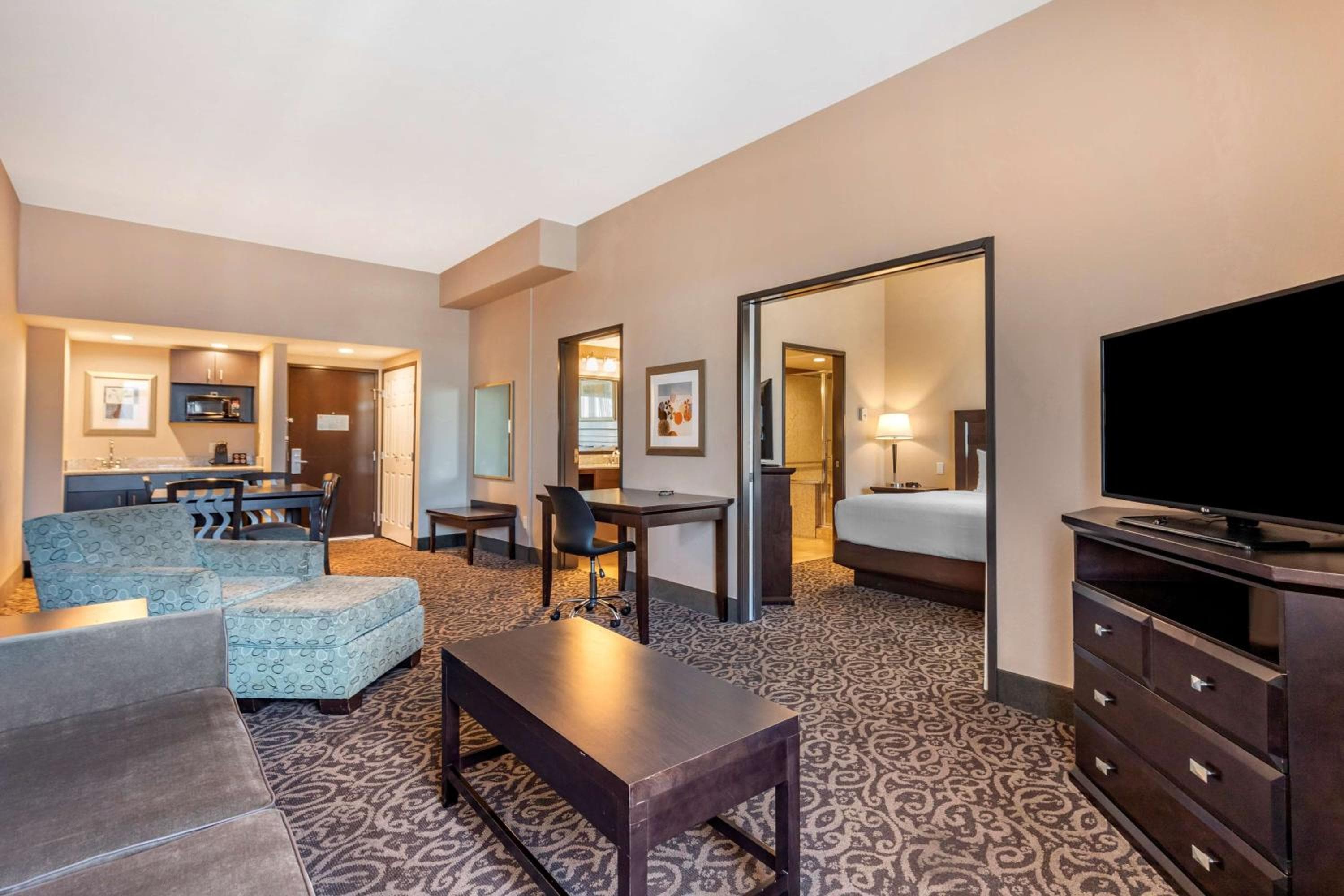 Best Western Plus Las Vegas South Henderson — 19