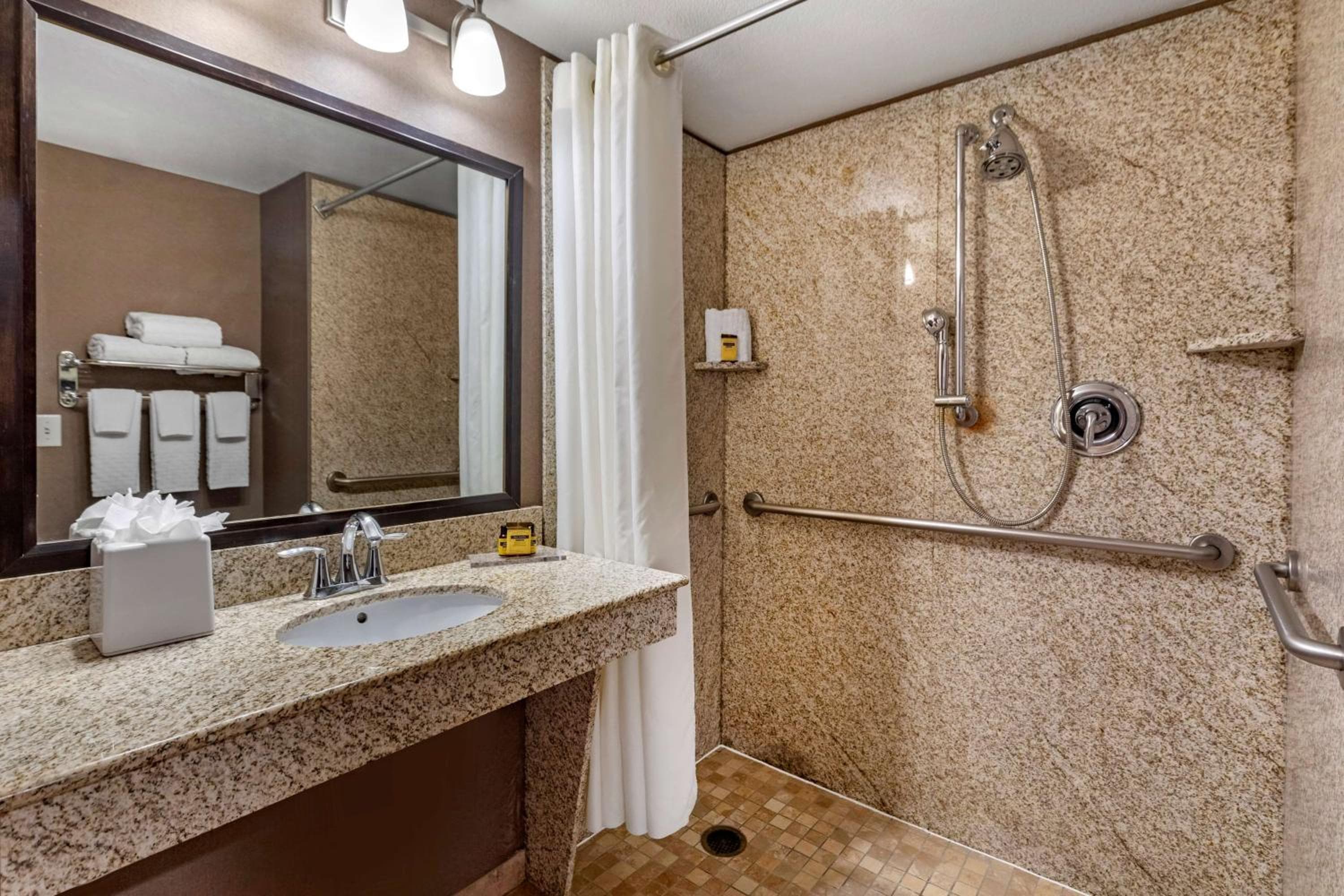 Best Western Plus Las Vegas South Henderson — 29