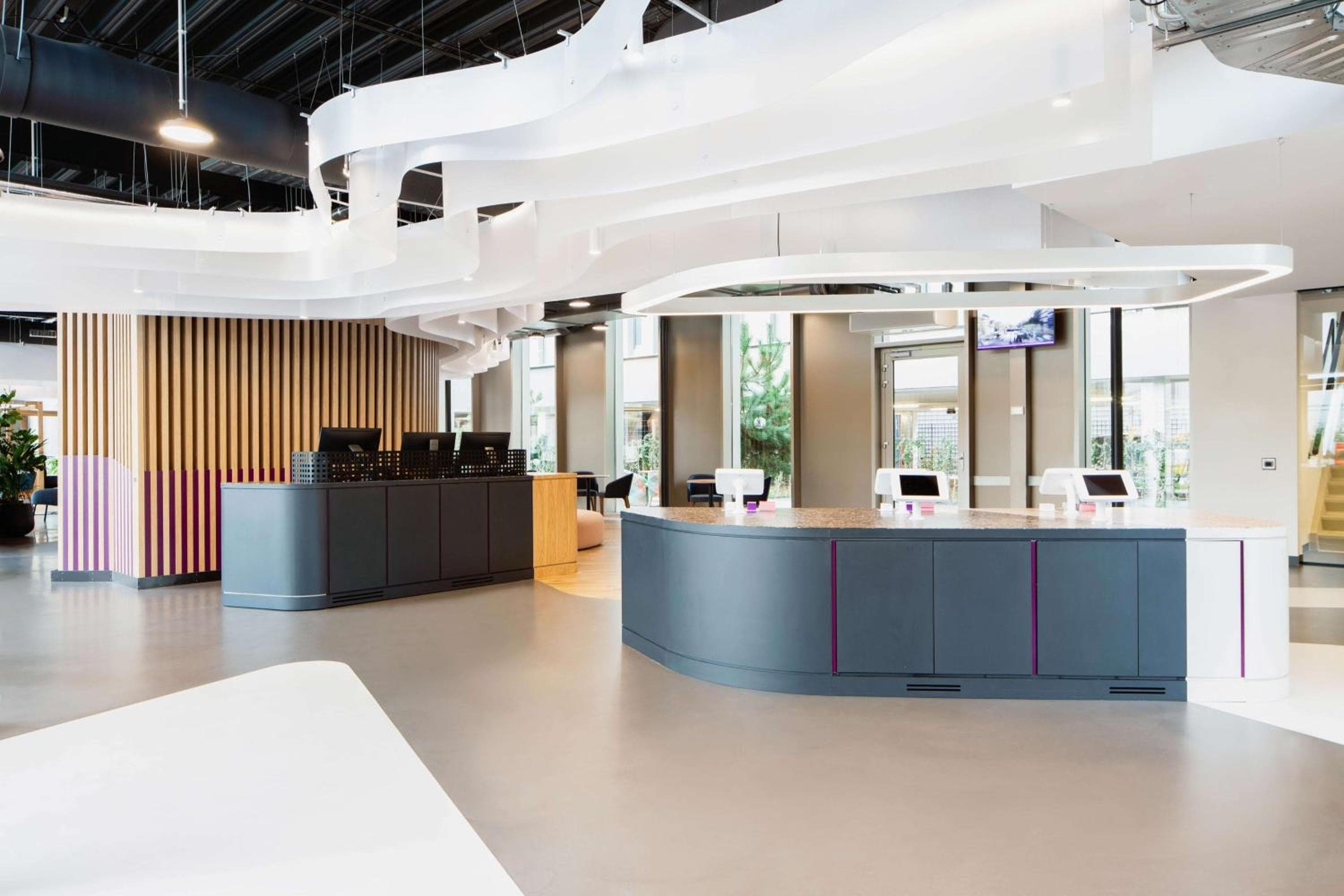 YOTEL Amsterdam — 16