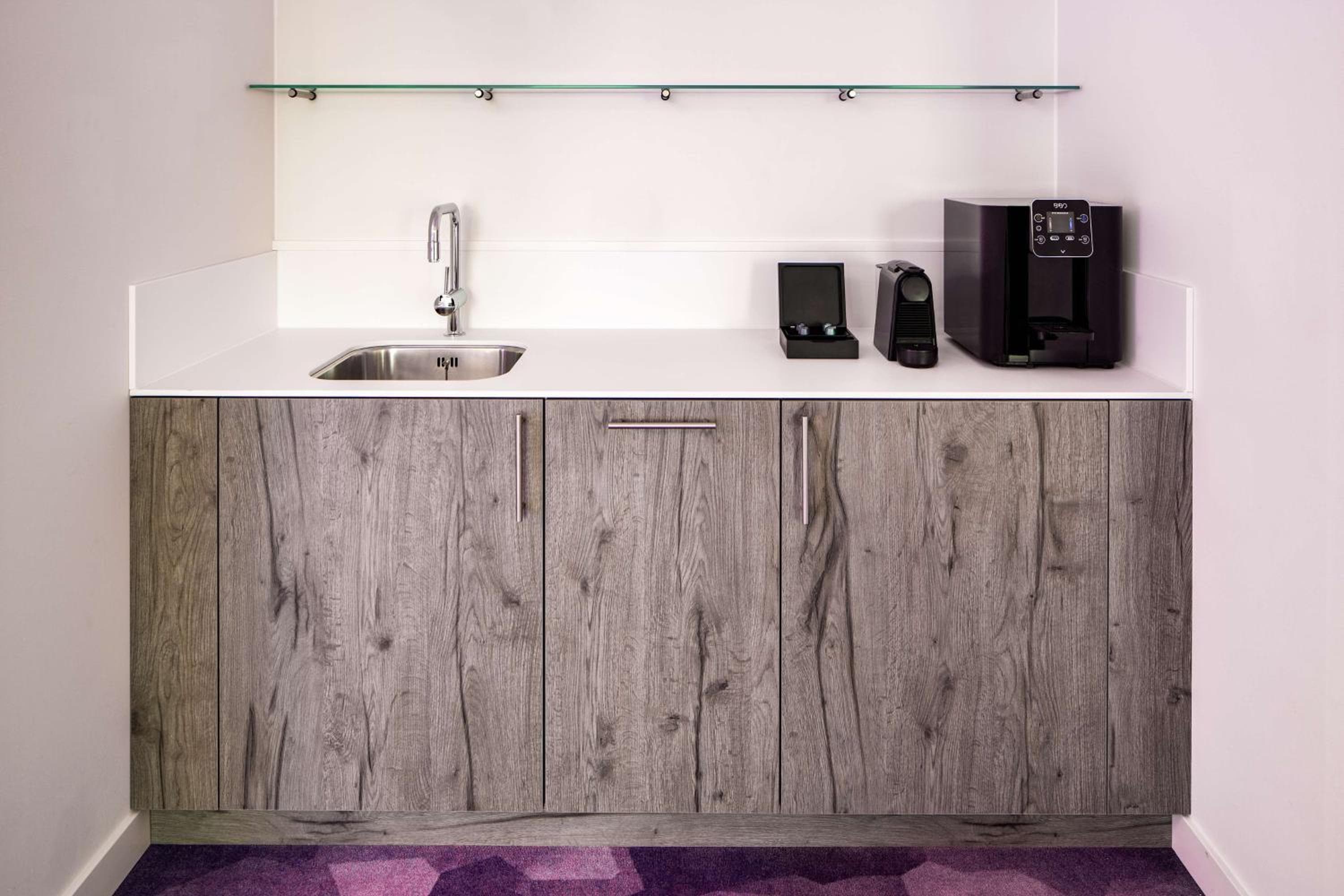 YOTEL Amsterdam — 17