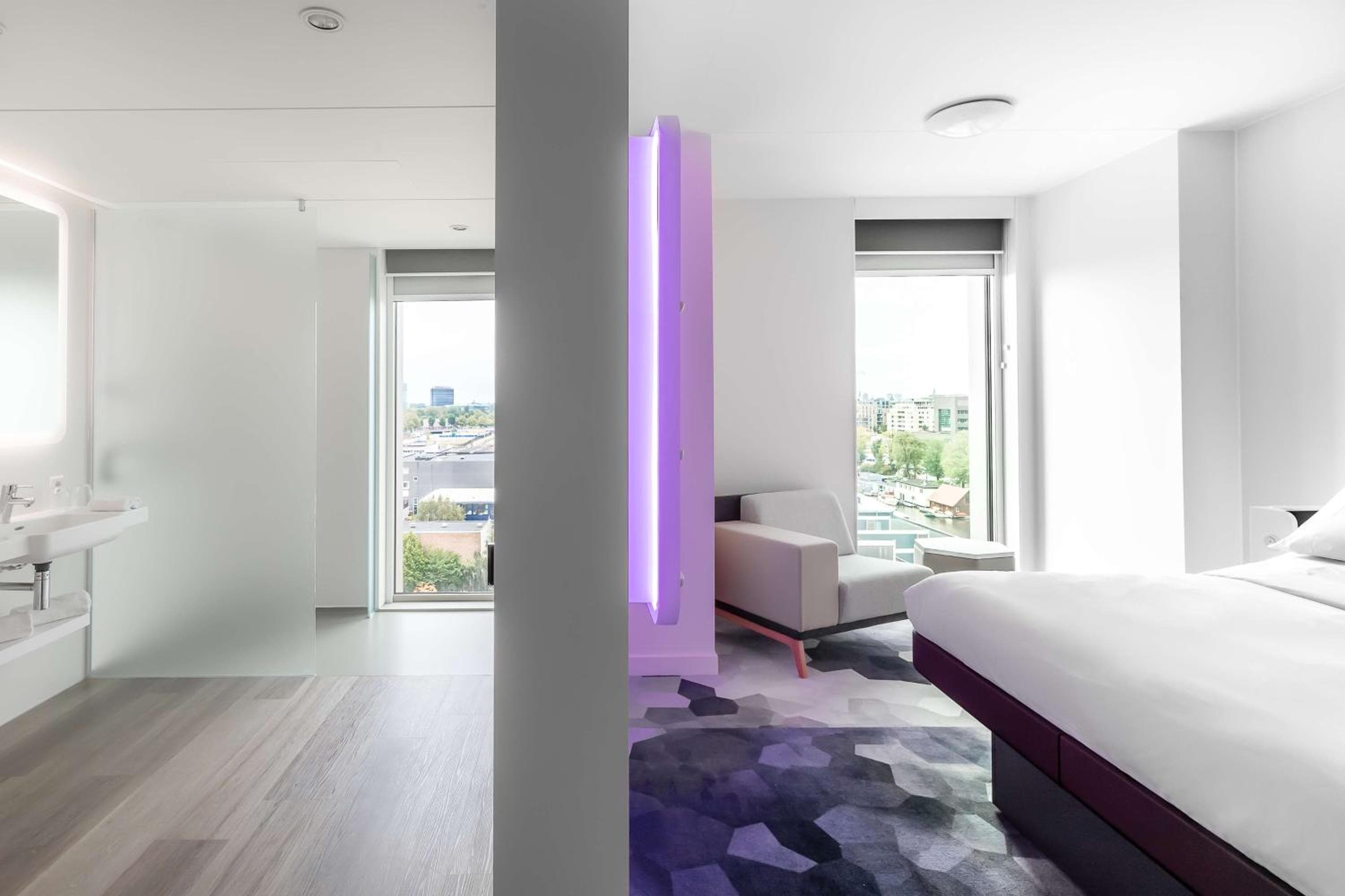 YOTEL Amsterdam — 19
