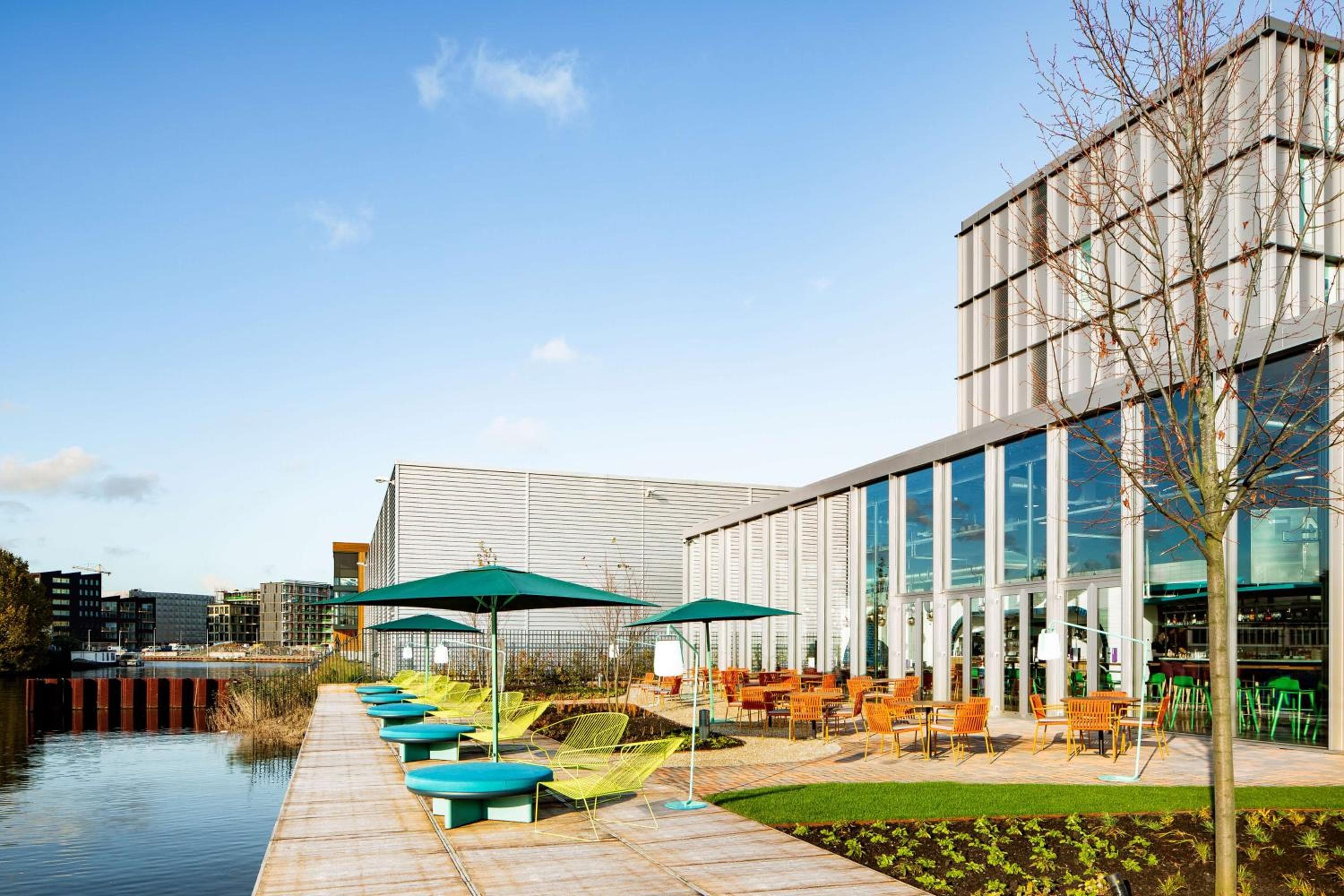 YOTEL Amsterdam — 4