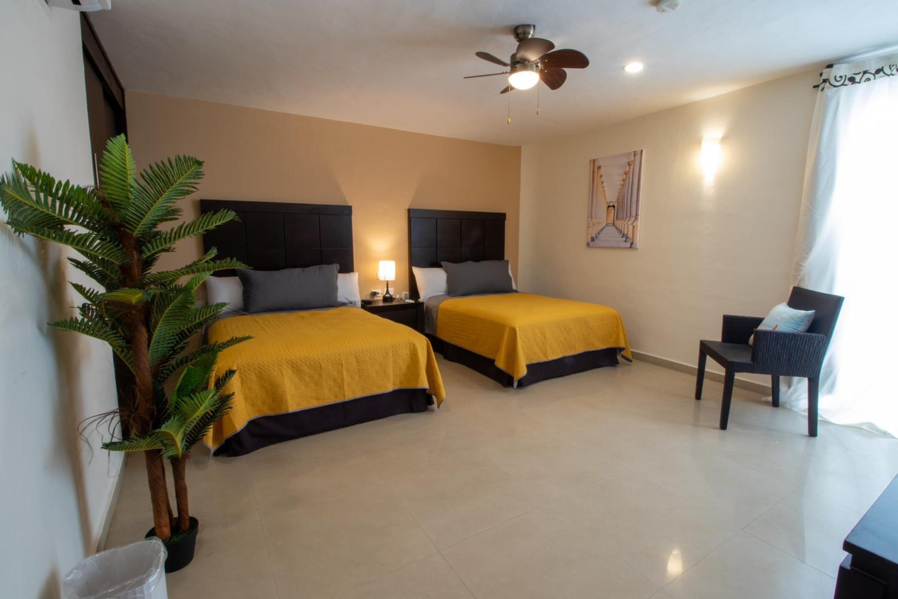 Hotel Villas Segovia Suites Playa del Carmen — 12
