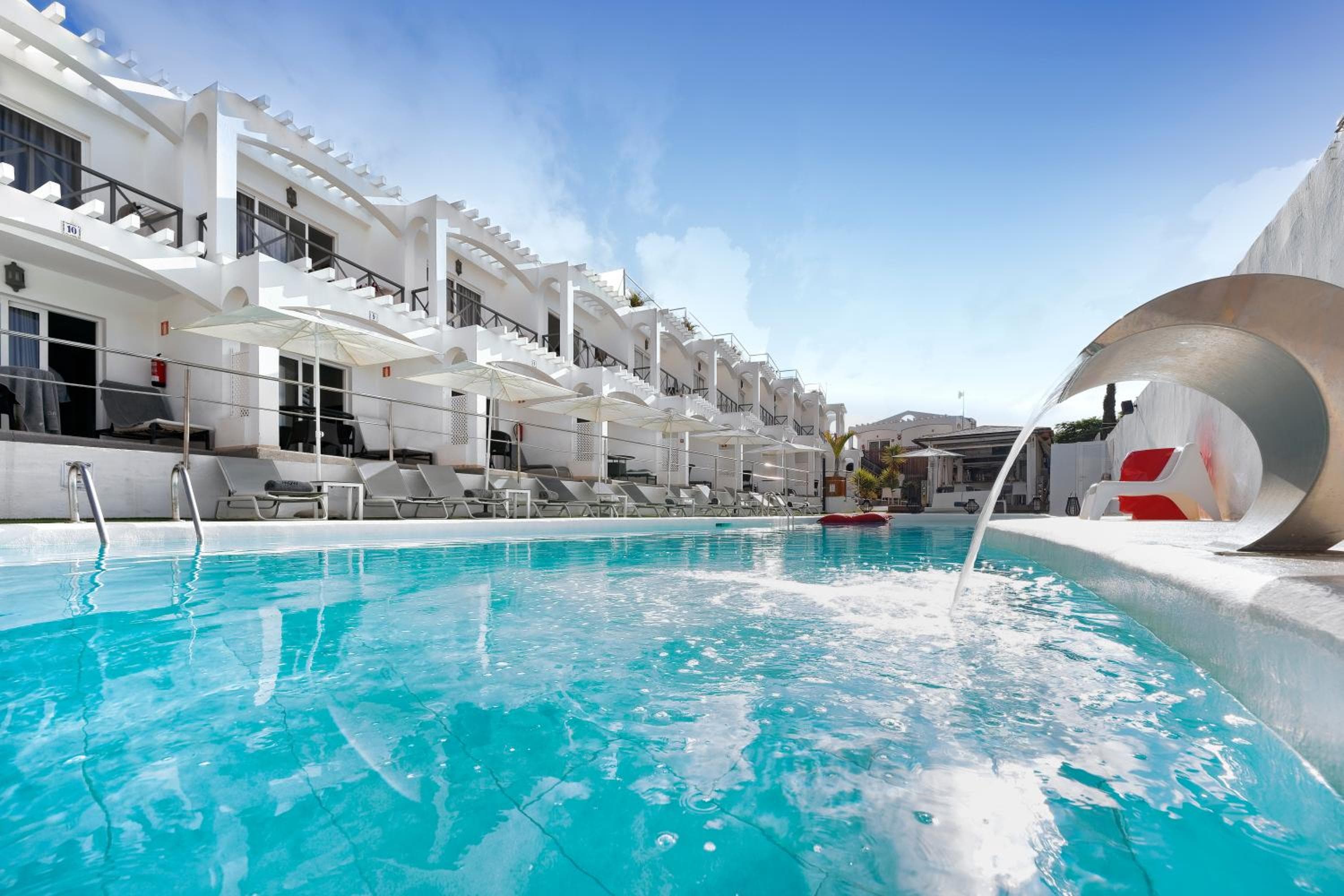 Vista Bonita - Gay and Lesbian Only Resort — 2