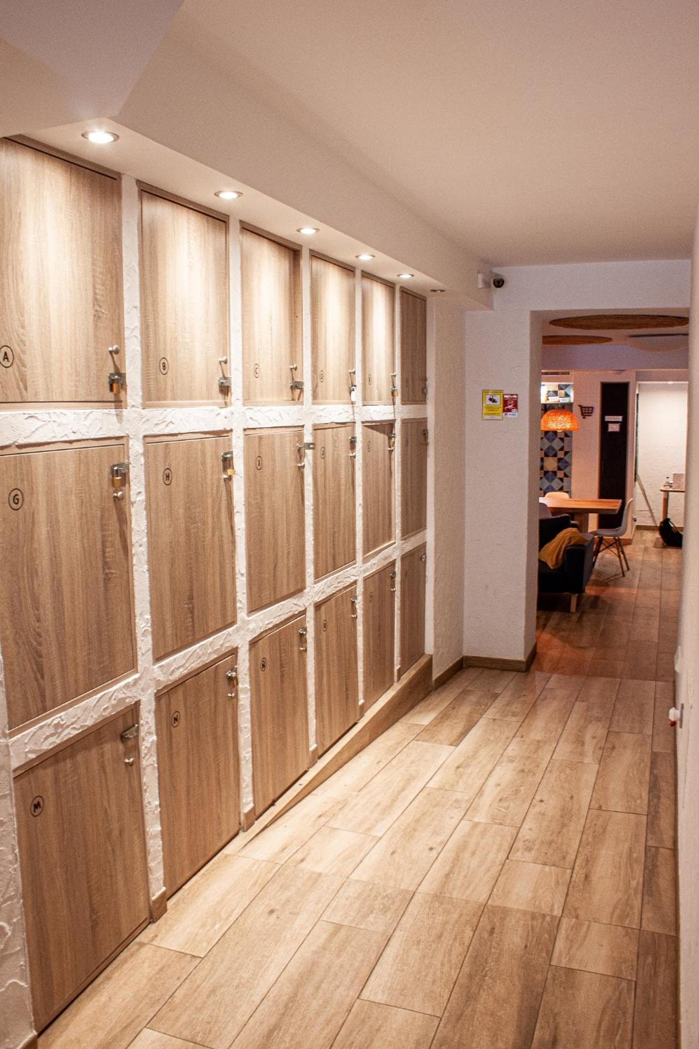 Y Hostel - Ostello della gioventù — 30