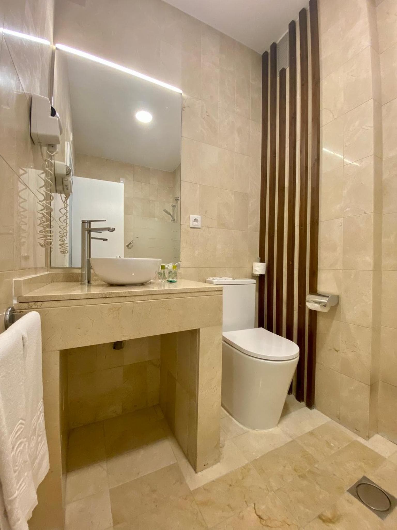 Hotel Derby Sevilla — 28