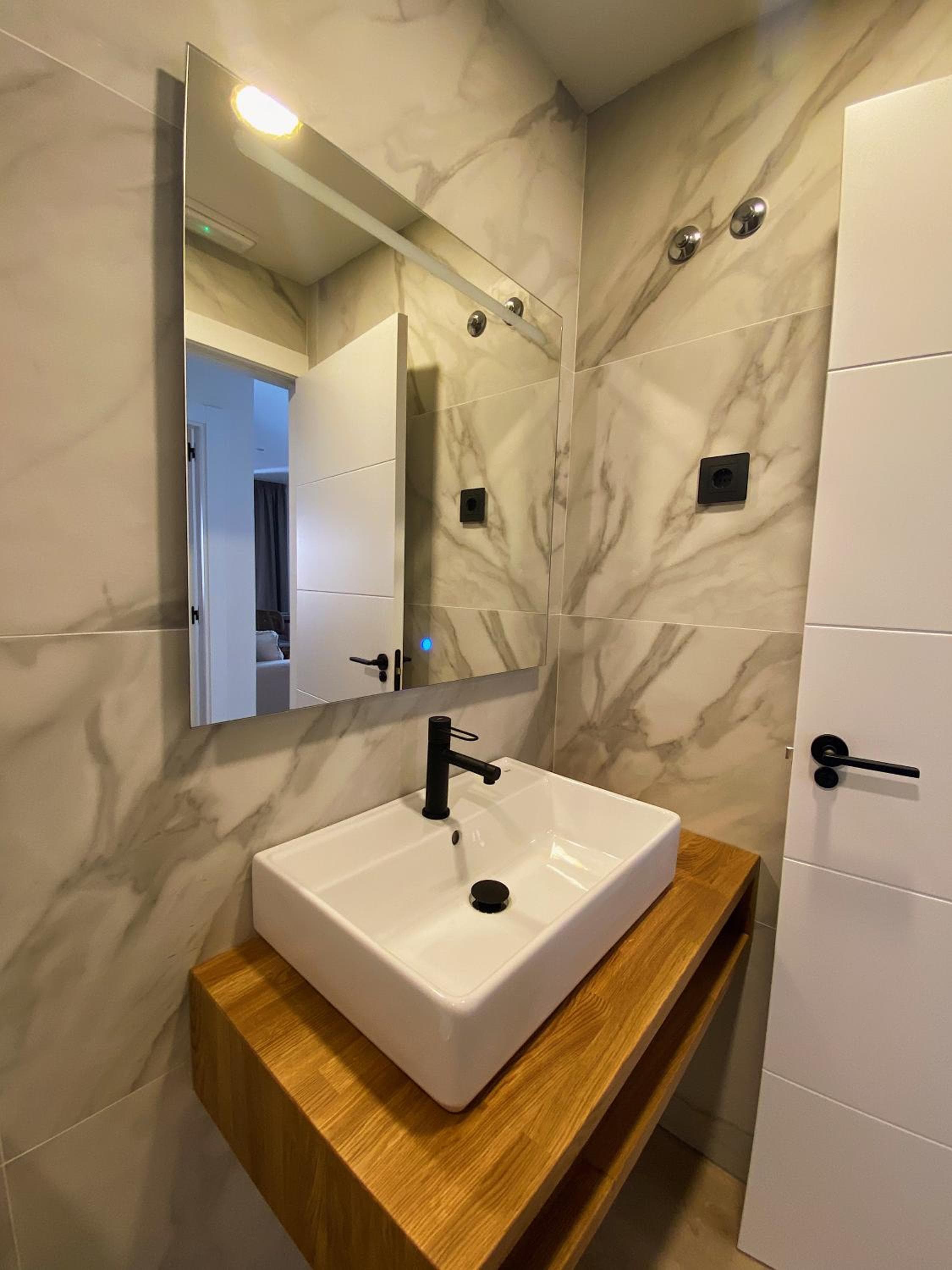 Apartamentos Málaga Premium - Calle San Telmo — 9