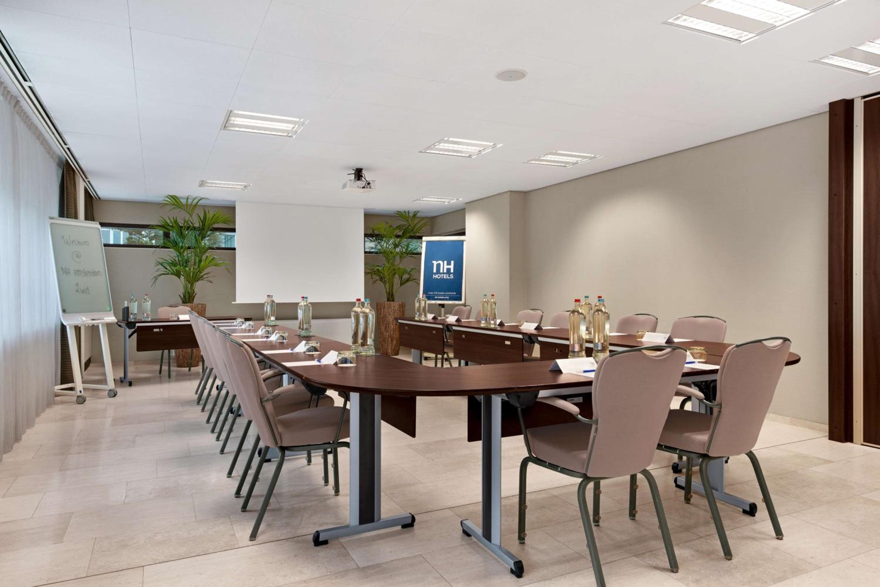 NH Amsterdam Sud — 12