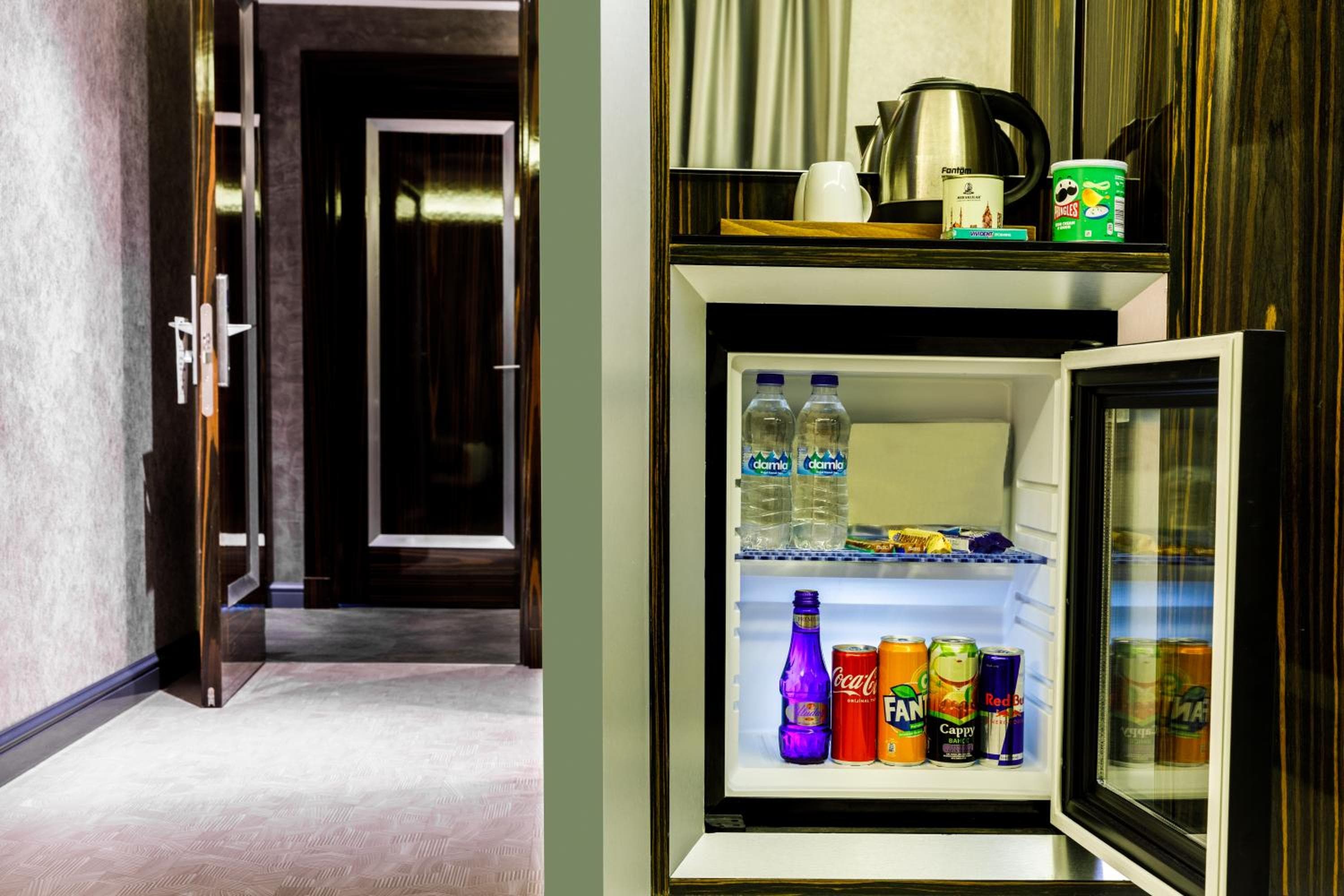 Euro Hotel de Diseño — 18