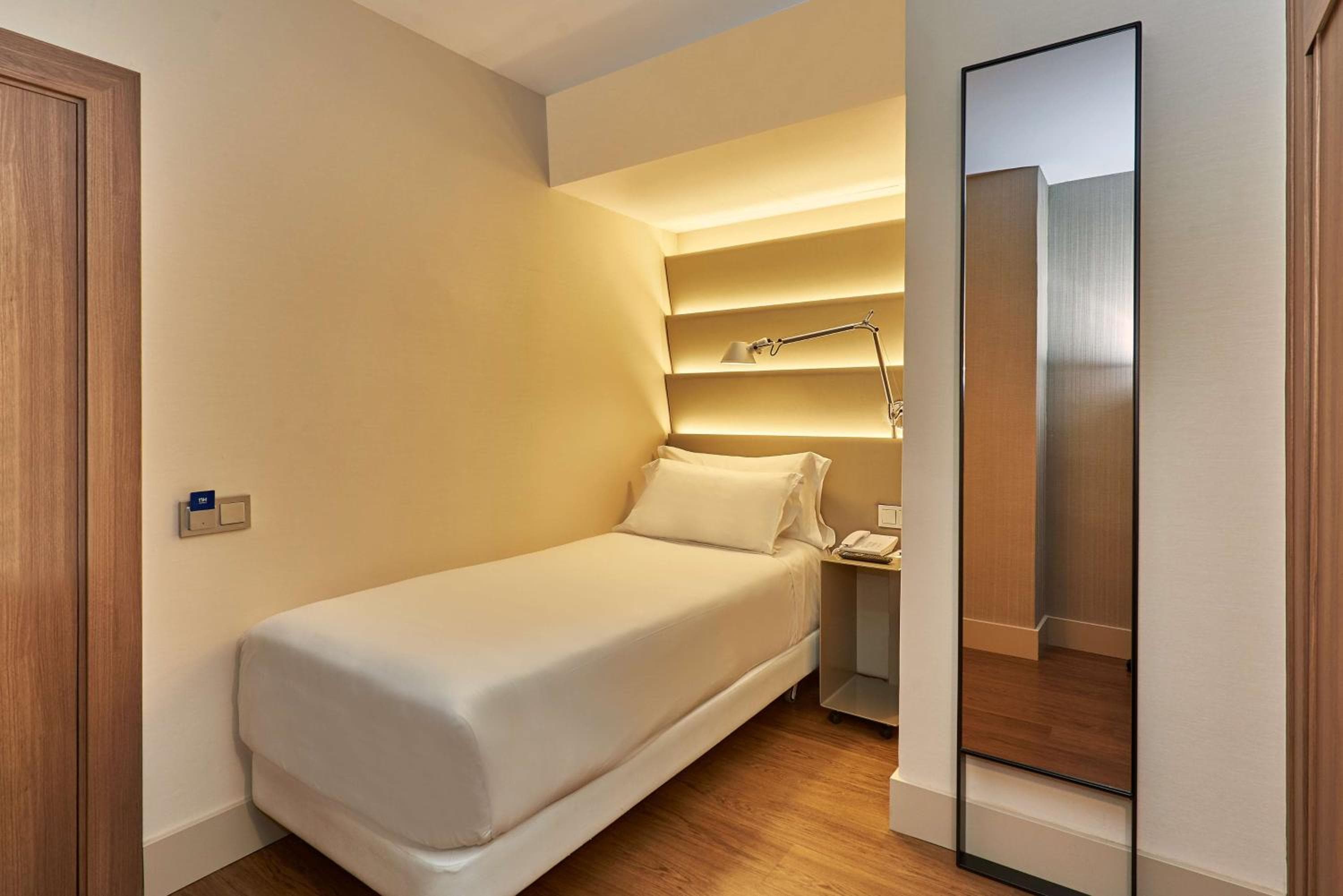 NH Sants Barcelona — 20