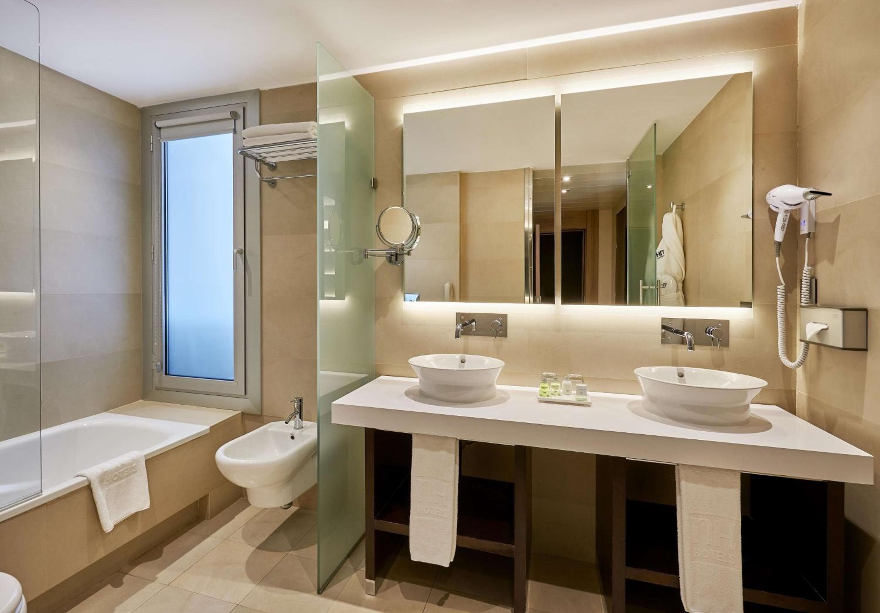 NH Sants Barcelona — 7
