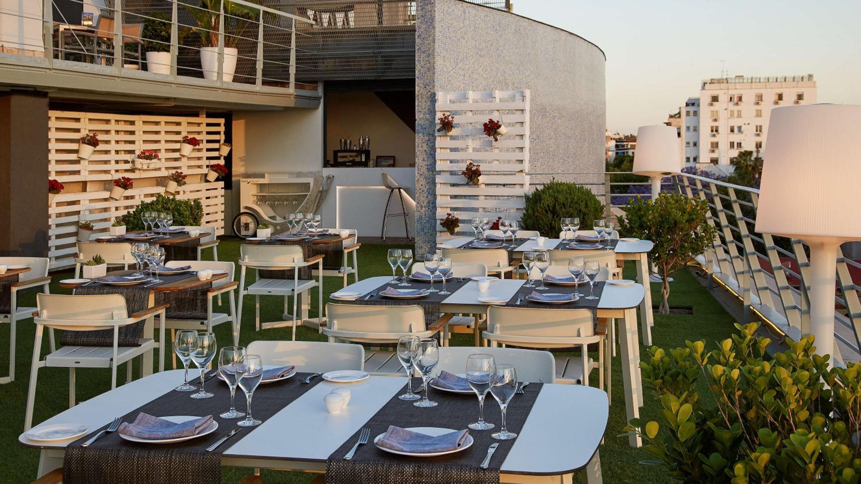 NH Sevilla Plaza de Armas — 11