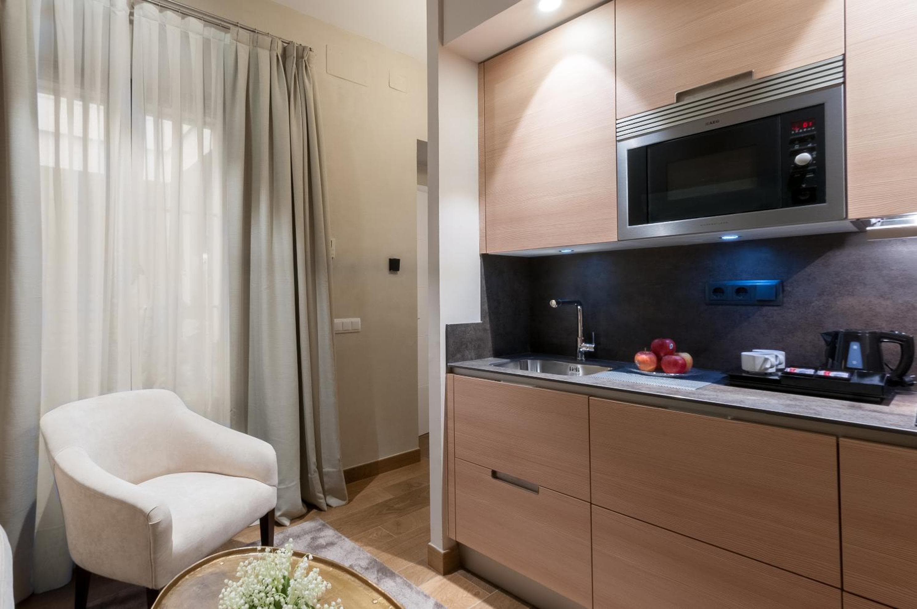 Suites Murillo Catedral - Suiten Murillo Kathedrale — 11