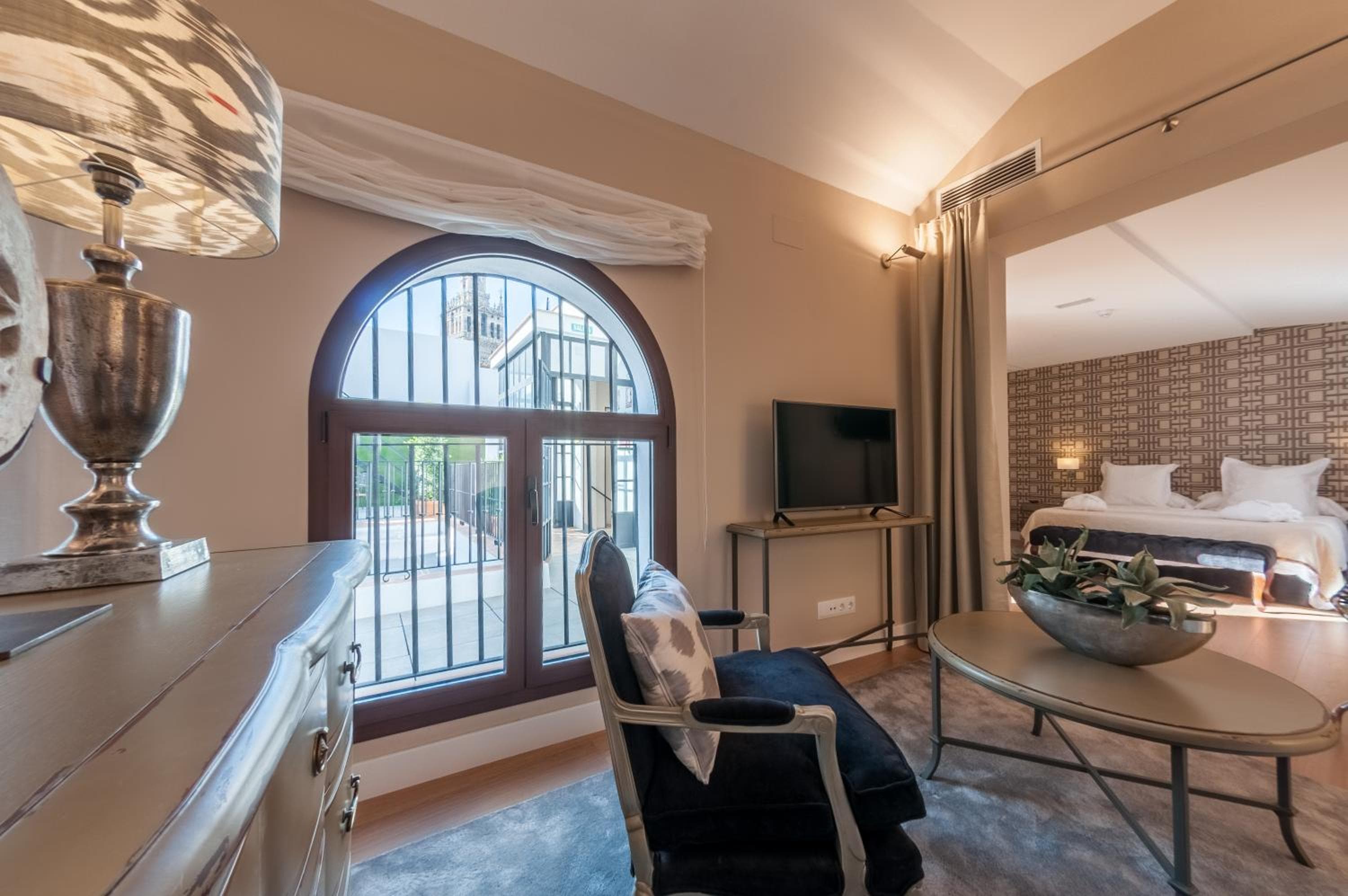 Suites Murillo Catedral — 11
