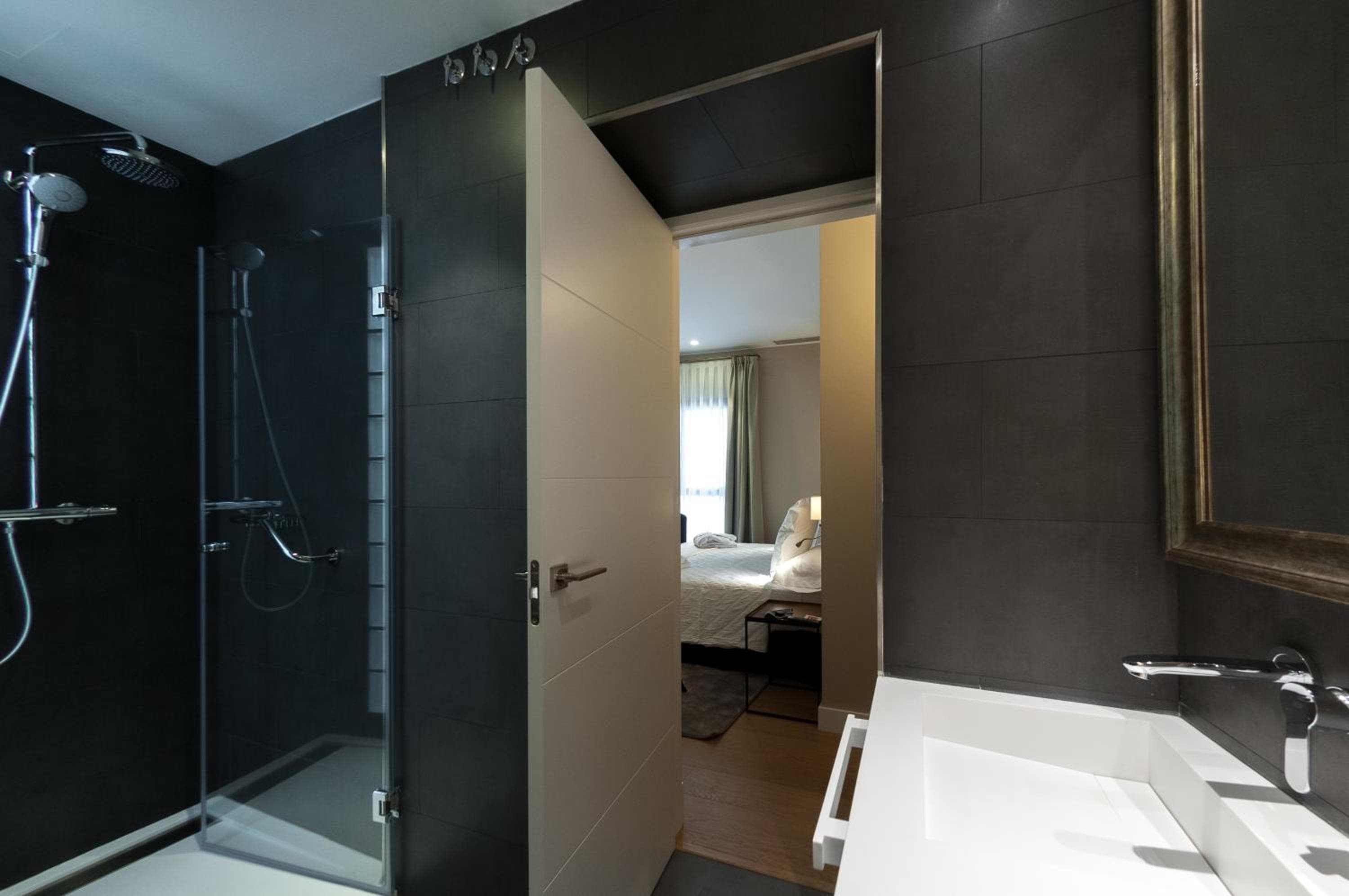 Suites Murillo Catedral - Suiten Murillo Kathedrale — 9