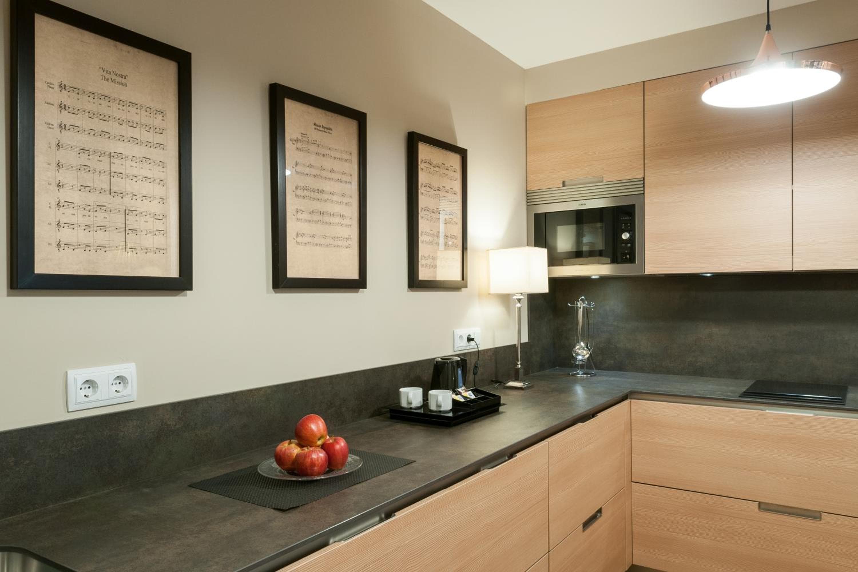 Suites Murillo Catedral - Suiten Murillo Kathedrale — 8