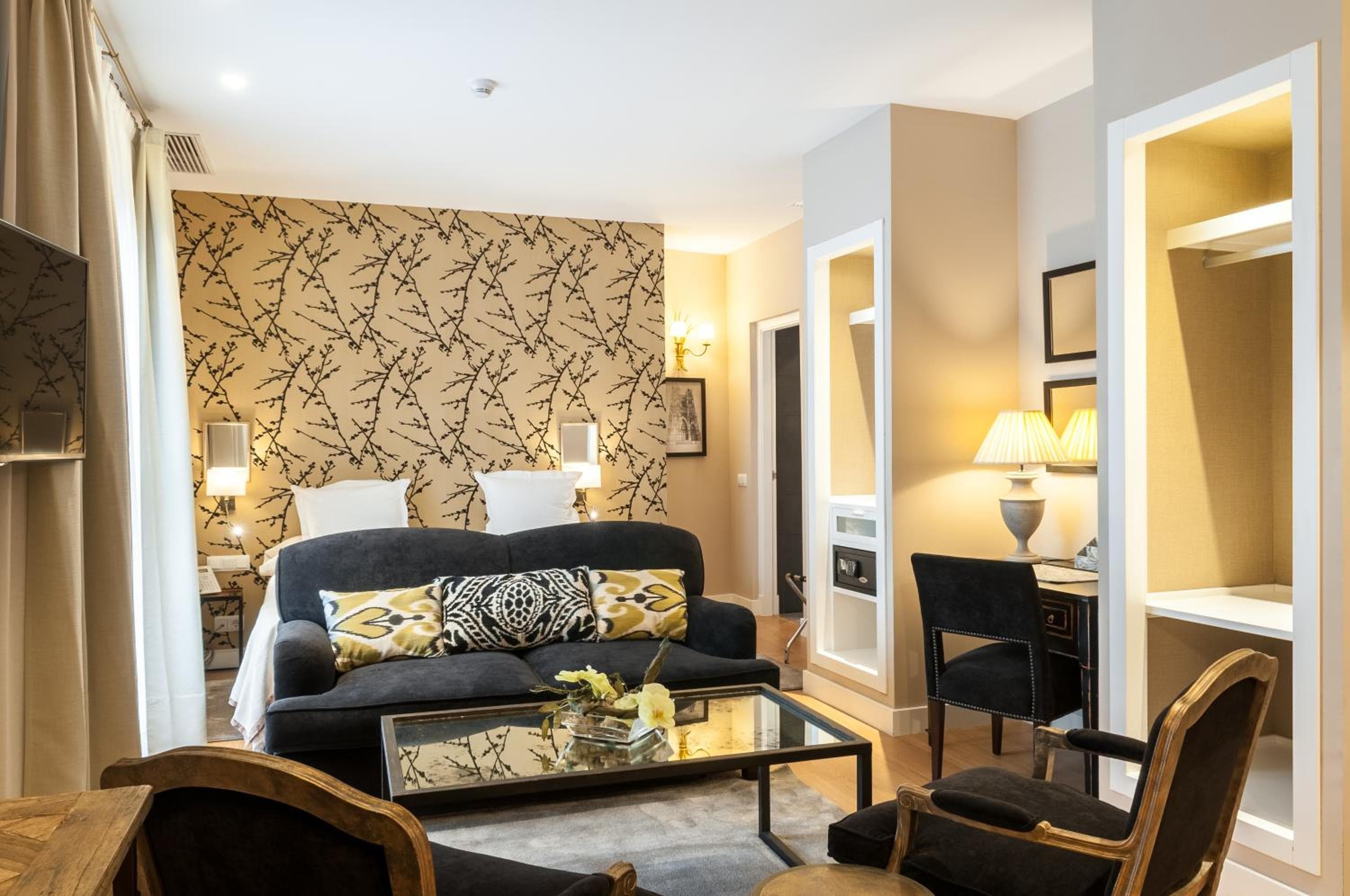Suites Murillo Catedral - Suiten Murillo Kathedrale — 7