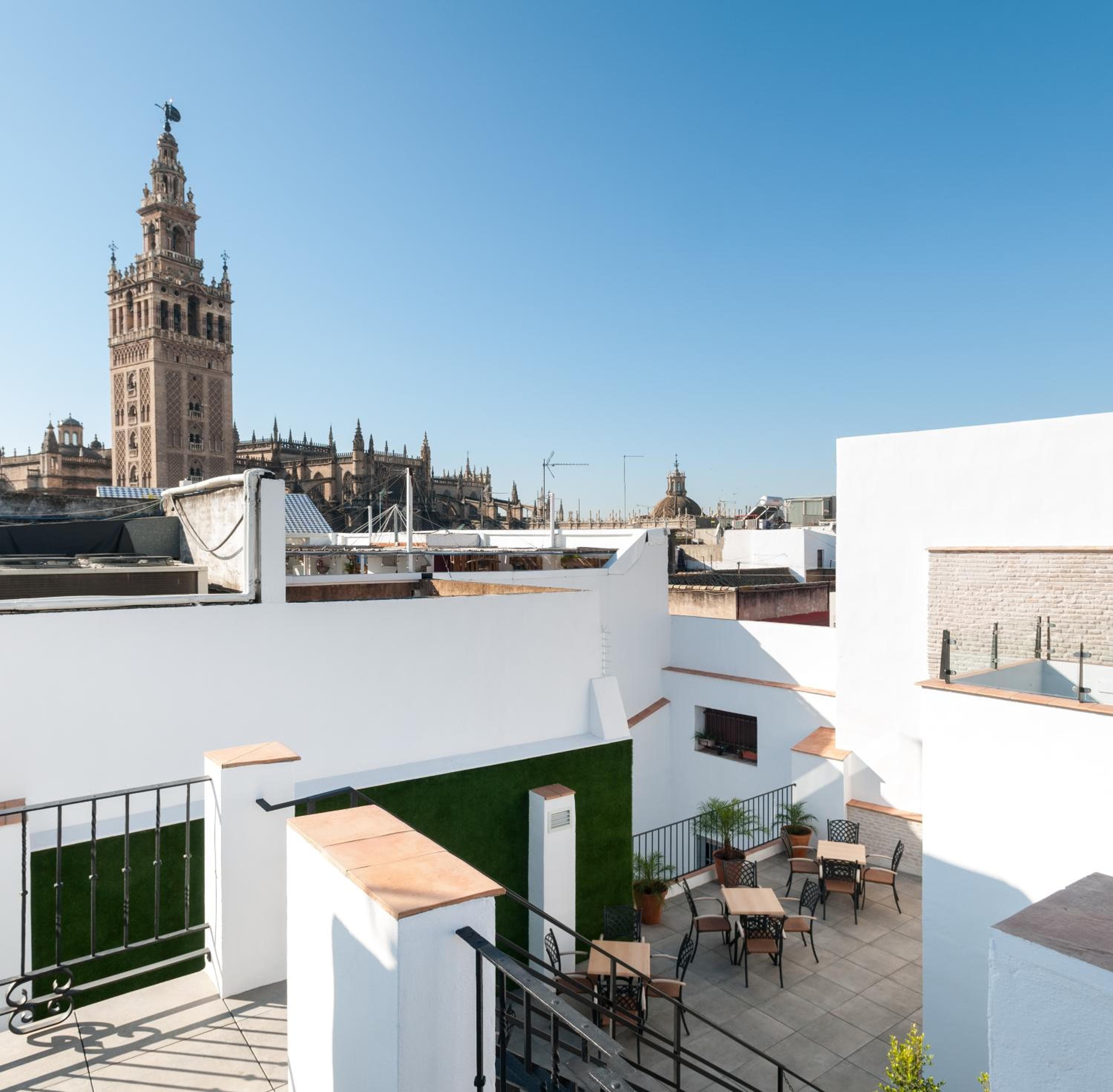 Suites Murillo Catedral - Suiten Murillo Kathedrale — 6
