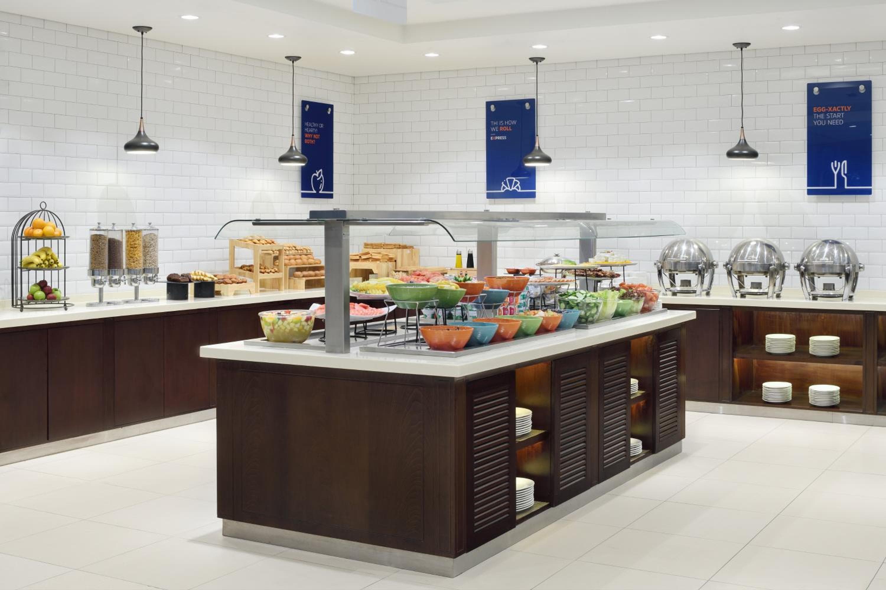 Holiday Inn Express Dubai Internet City por IHG — 18