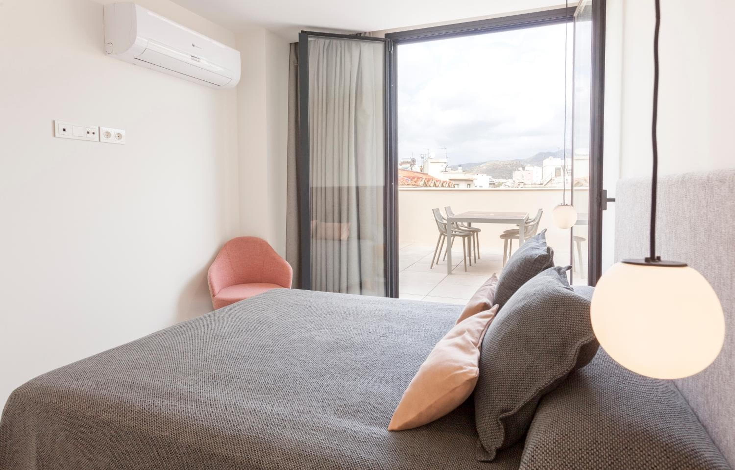Apartamentos Málaga Premium - Calle Granada — 4