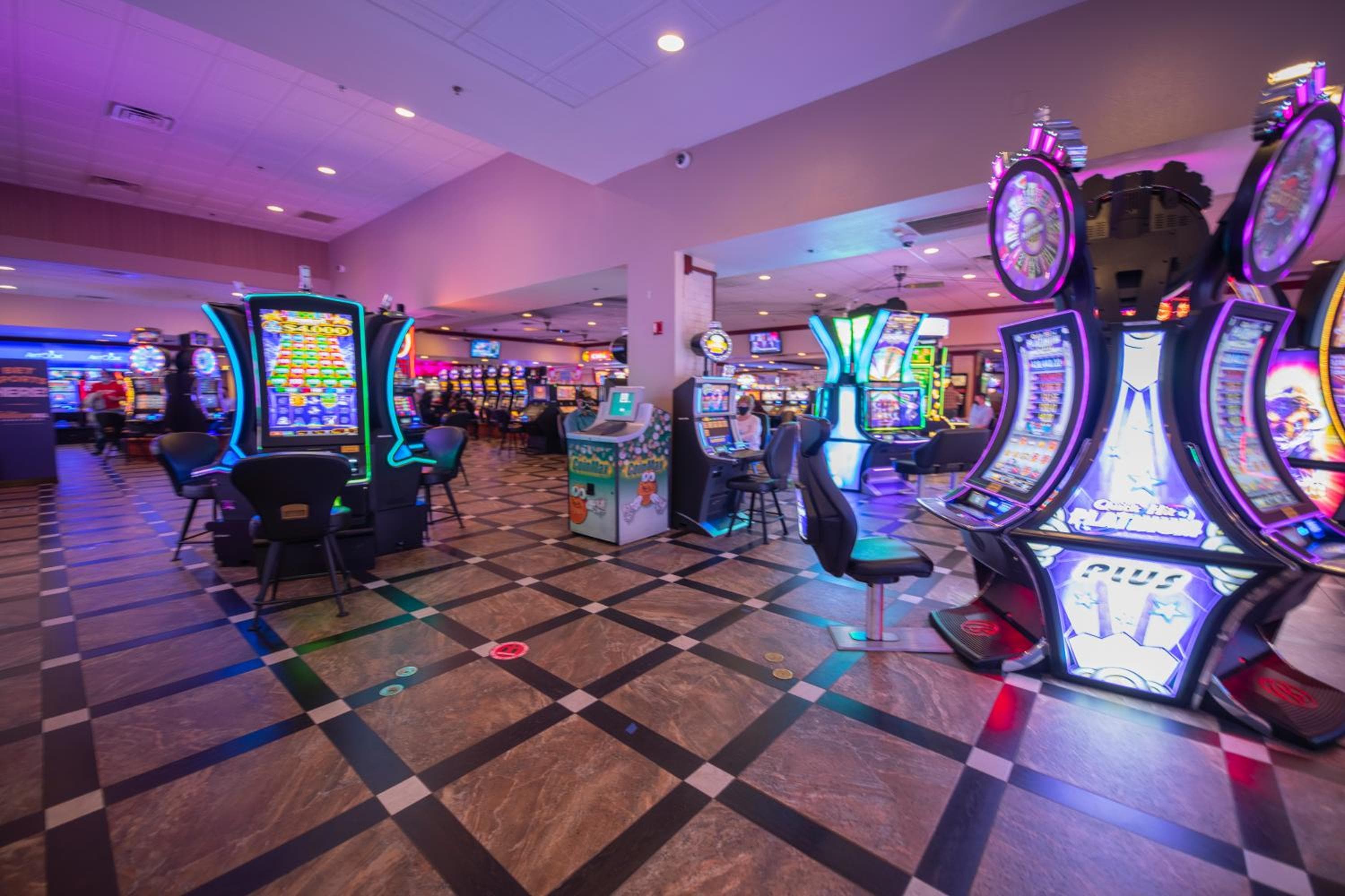 Ellis Island Hotel Casino & Brewery — 22