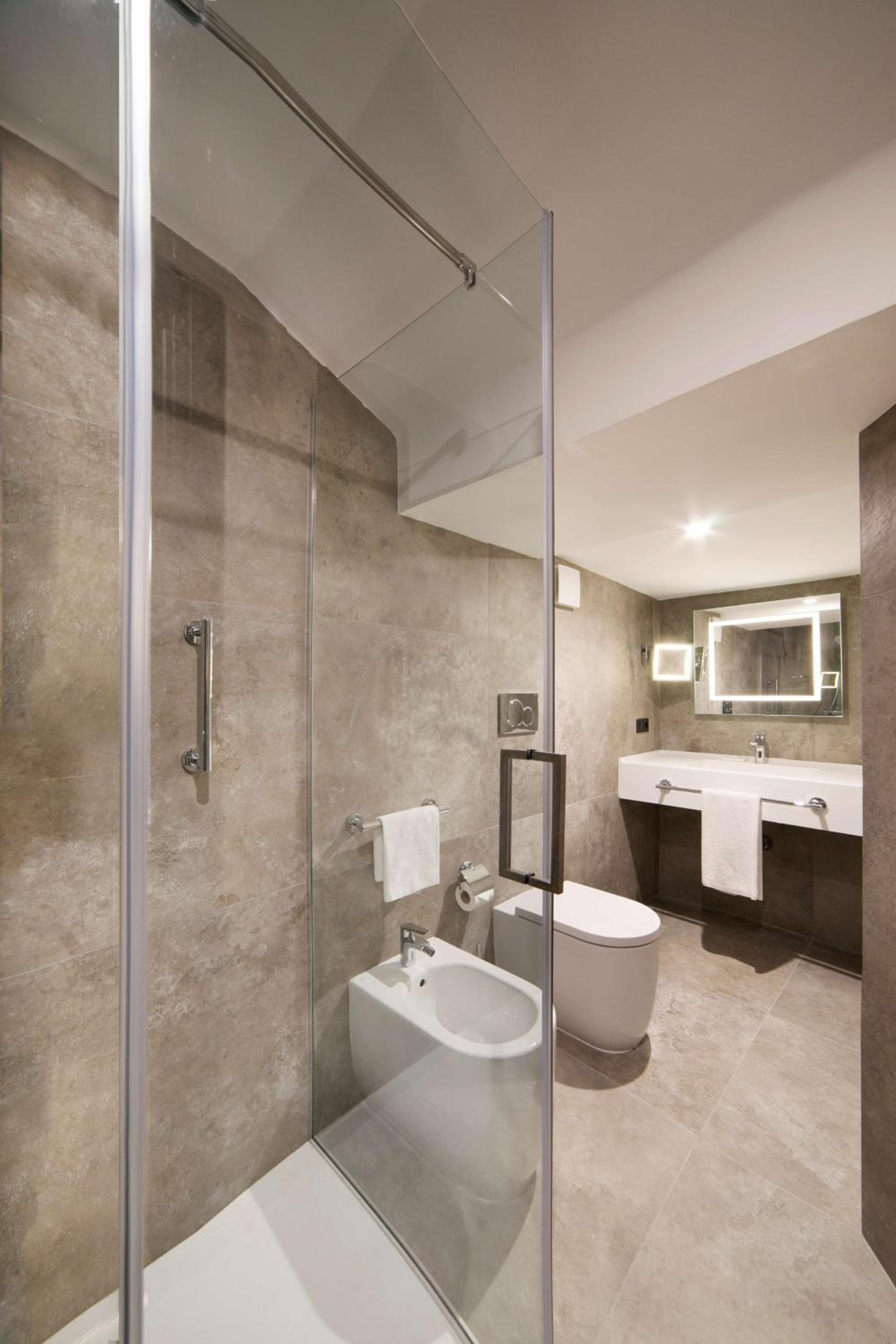 Radisson Blu GHR Roma — 12