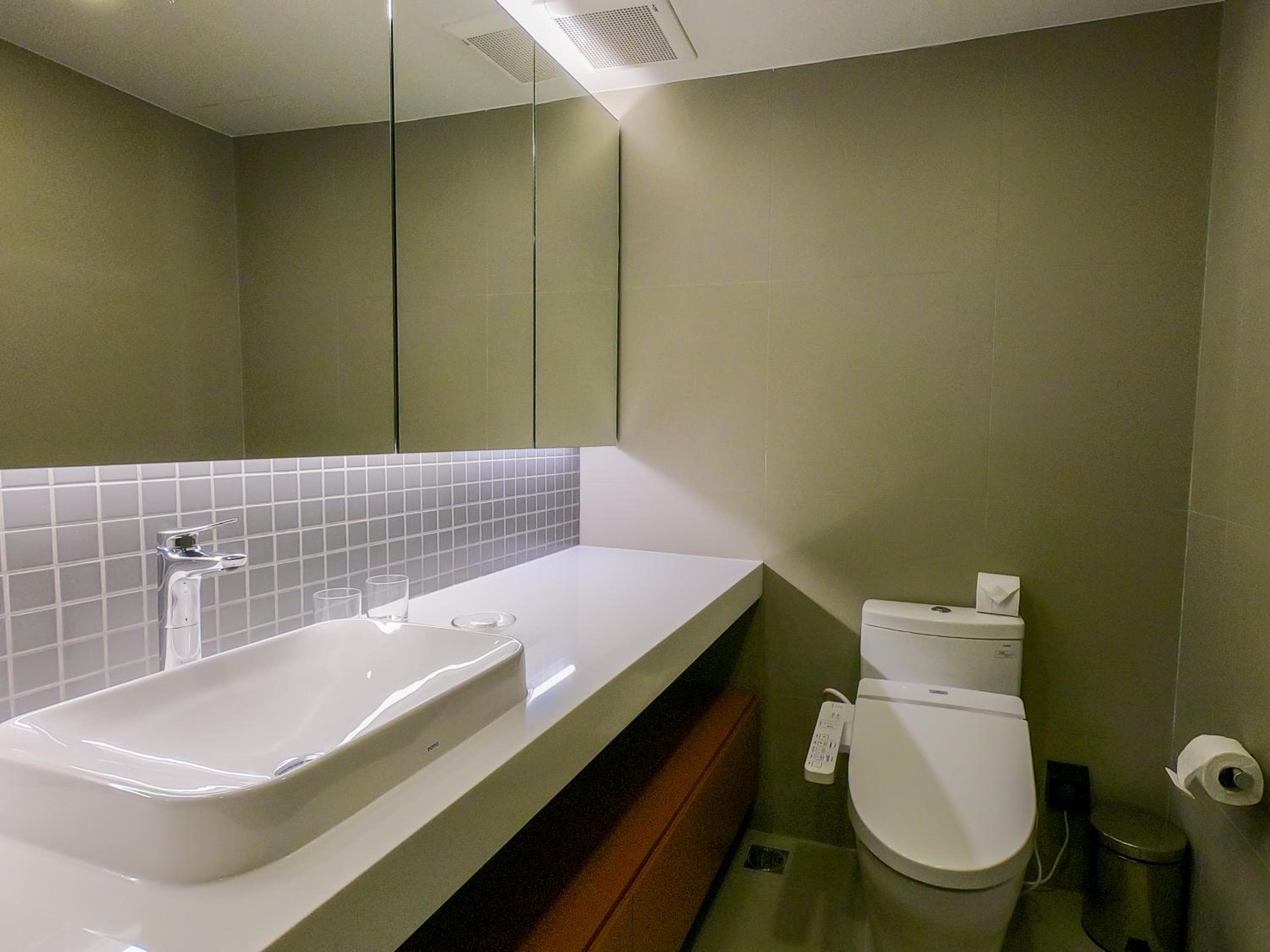 Oakwood Residence Sukhumvit Thonglor Bangkok — 23