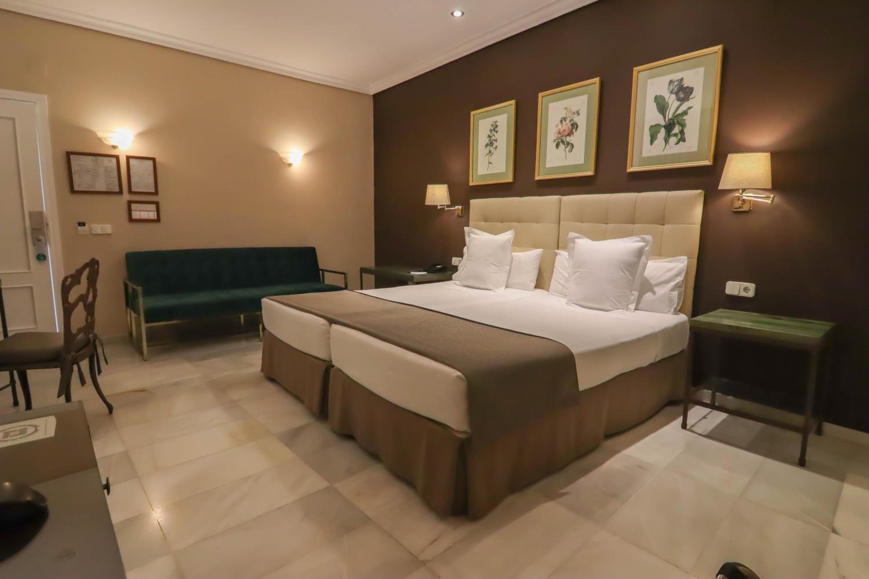 Hotel San Gil — 15
